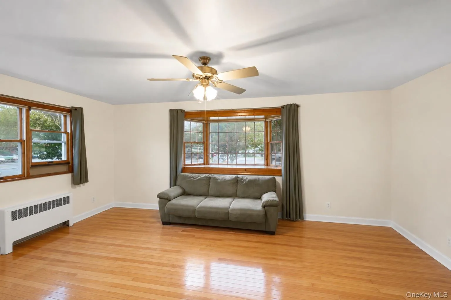 501 Penn Street, Long Beach, NY, 3 Bedrooms Bedrooms, 7 Rooms Rooms,2 BathroomsBathrooms,Residential,For Rent,Penn,0,1021183 501 Penn Street, Long Beach, NY, 3 Bedrooms Bedrooms, 7 Rooms Rooms,2 BathroomsBathrooms,Residential,For Rent,Penn,0,1021183