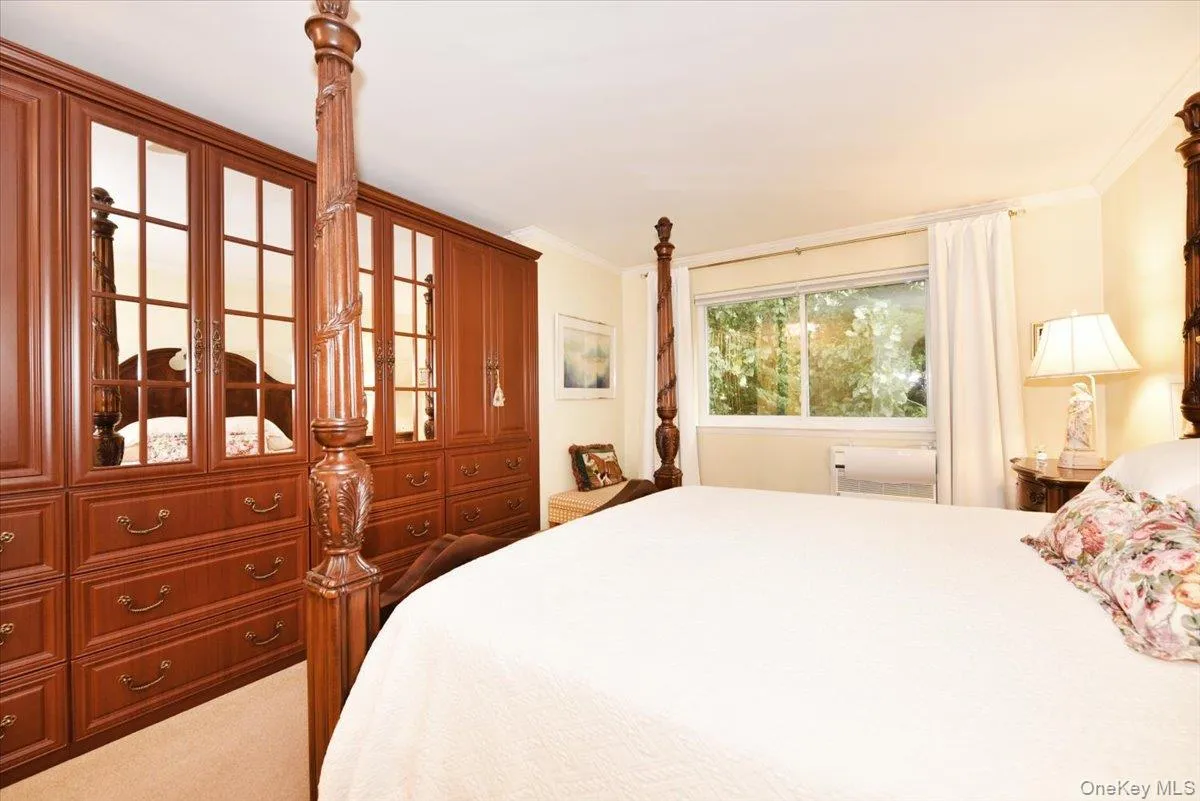 320 Shore Road, North Hempstead, NY, 2 Bedrooms Bedrooms, 5 Rooms Rooms,2 BathroomsBathrooms,Residential,For Rent,Shore,0,1021191 320 Shore Road, North Hempstead, NY, 2 Bedrooms Bedrooms, 5 Rooms Rooms,2 BathroomsBathrooms,Residential,For Rent,Shore,0,1021191