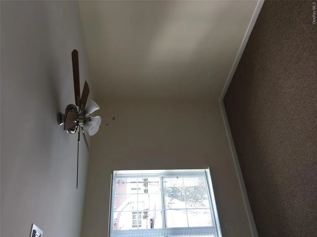5 Macintosh Lane, Brookhaven, NY, 1 Bedroom Bedrooms, 1 Room Rooms,2 BathroomsBathrooms,Residential Lease,For Rent,Macintosh,0,1021193 5 Macintosh Lane, Brookhaven, NY, 1 Bedroom Bedrooms, 1 Room Rooms,2 BathroomsBathrooms,Residential Lease,For Rent,Macintosh,0,1021193
