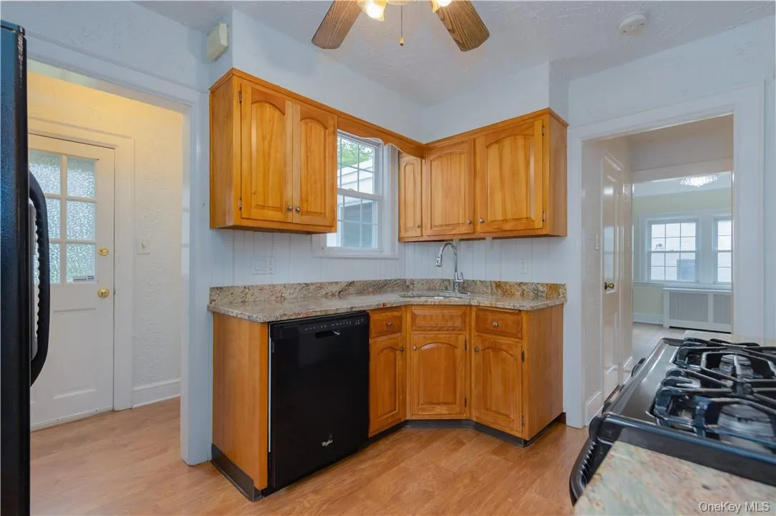 7 Carthage Lane, Scarsdale, NY, 4 Bedrooms Bedrooms, 8 Rooms Rooms,2 BathroomsBathrooms,Residential Lease,For Rent,Carthage,0,1021197 7 Carthage Lane, Scarsdale, NY, 4 Bedrooms Bedrooms, 8 Rooms Rooms,2 BathroomsBathrooms,Residential Lease,For Rent,Carthage,0,1021197