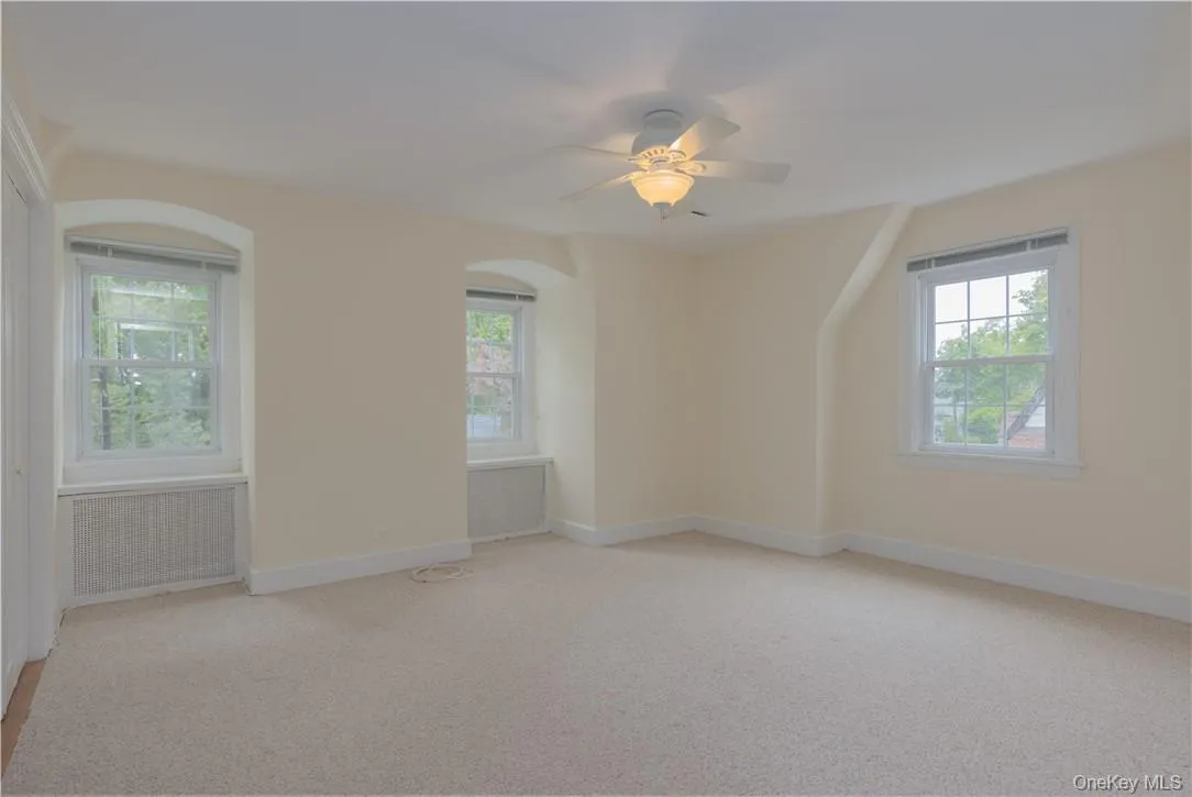 7 Carthage Lane, Scarsdale, NY, 4 Bedrooms Bedrooms, 8 Rooms Rooms,2 BathroomsBathrooms,Residential Lease,For Rent,Carthage,0,1021197 7 Carthage Lane, Scarsdale, NY, 4 Bedrooms Bedrooms, 8 Rooms Rooms,2 BathroomsBathrooms,Residential Lease,For Rent,Carthage,0,1021197