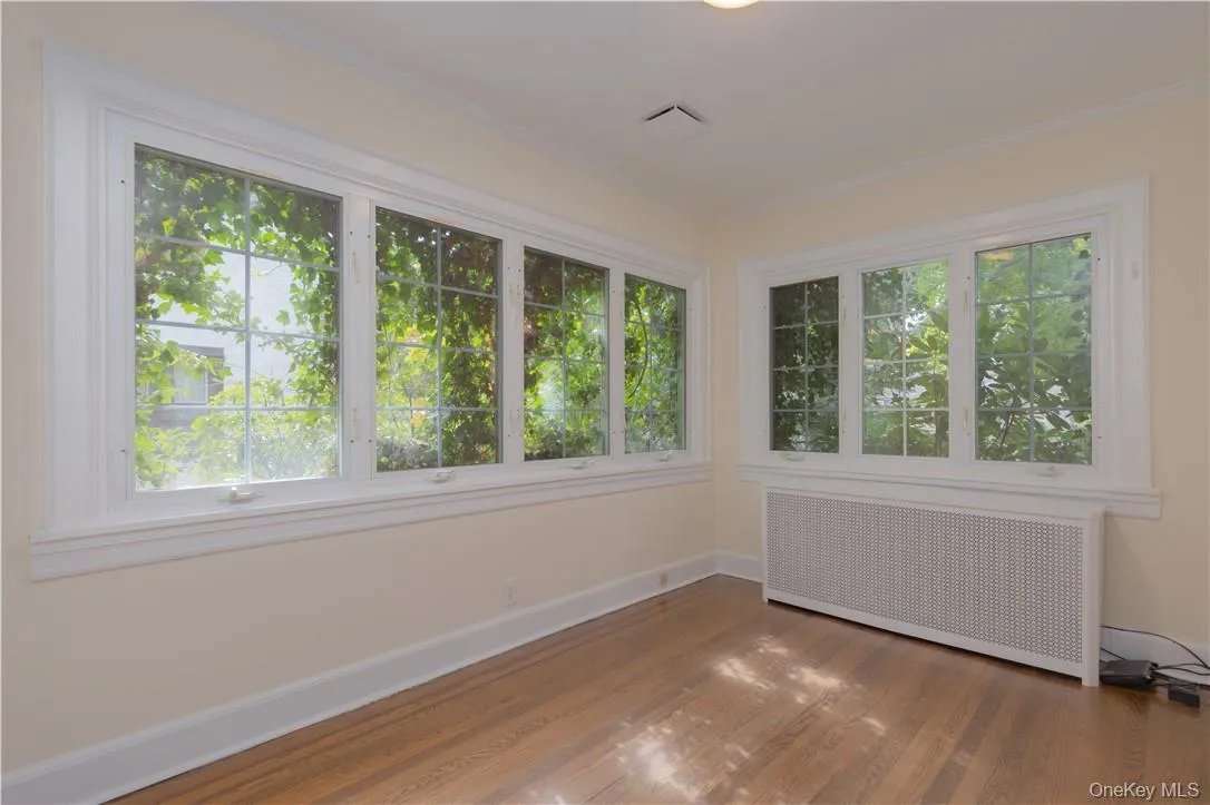7 Carthage Lane, Scarsdale, NY, 4 Bedrooms Bedrooms, 8 Rooms Rooms,2 BathroomsBathrooms,Residential Lease,For Rent,Carthage,0,1021197 7 Carthage Lane, Scarsdale, NY, 4 Bedrooms Bedrooms, 8 Rooms Rooms,2 BathroomsBathrooms,Residential Lease,For Rent,Carthage,0,1021197