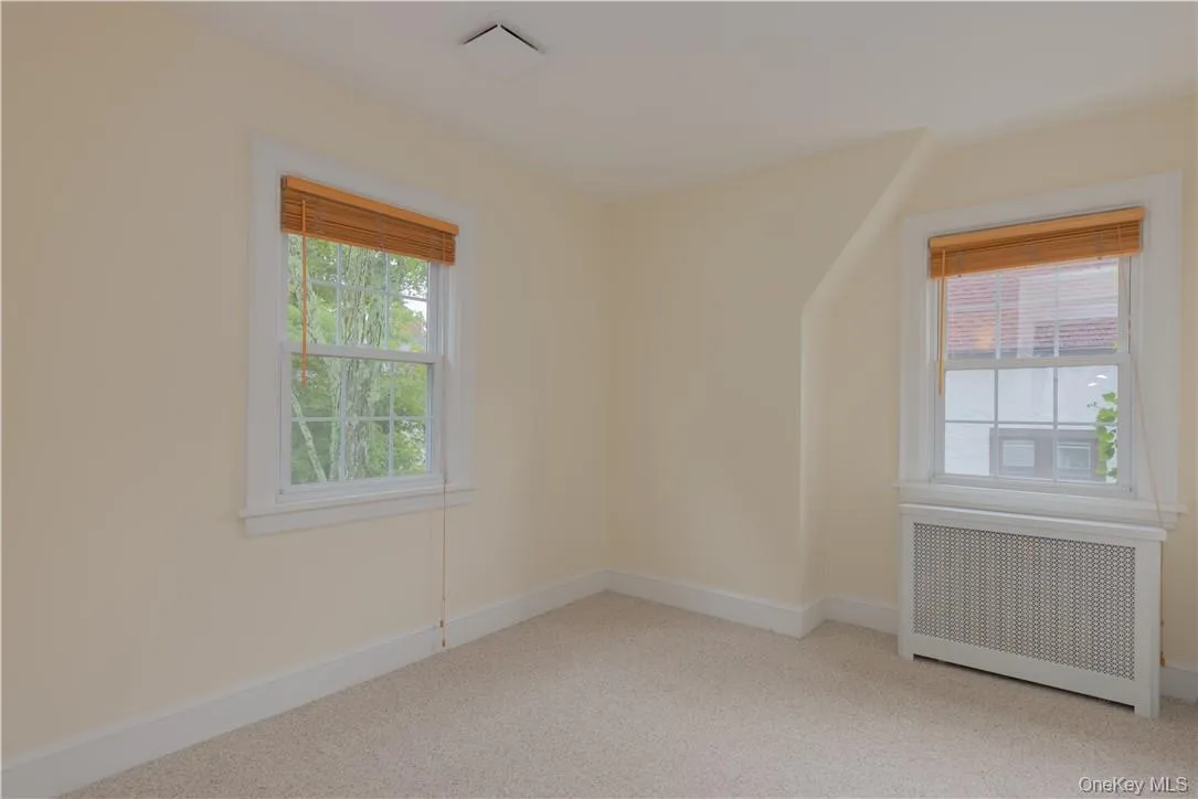 7 Carthage Lane, Scarsdale, NY, 4 Bedrooms Bedrooms, 8 Rooms Rooms,2 BathroomsBathrooms,Residential Lease,For Rent,Carthage,0,1021197 7 Carthage Lane, Scarsdale, NY, 4 Bedrooms Bedrooms, 8 Rooms Rooms,2 BathroomsBathrooms,Residential Lease,For Rent,Carthage,0,1021197