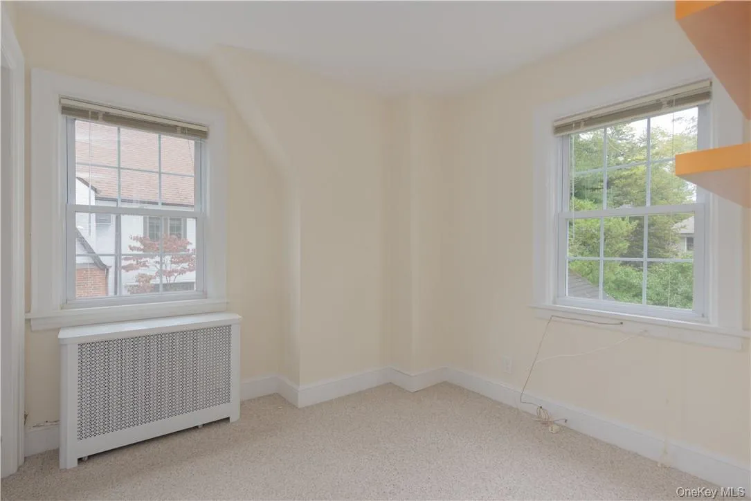 7 Carthage Lane, Scarsdale, NY, 4 Bedrooms Bedrooms, 8 Rooms Rooms,2 BathroomsBathrooms,Residential Lease,For Rent,Carthage,0,1021197 7 Carthage Lane, Scarsdale, NY, 4 Bedrooms Bedrooms, 8 Rooms Rooms,2 BathroomsBathrooms,Residential Lease,For Rent,Carthage,0,1021197