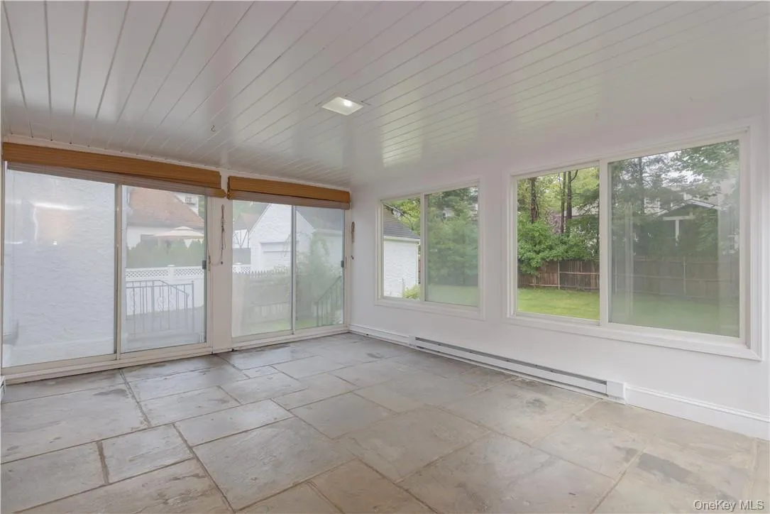7 Carthage Lane, Scarsdale, NY, 4 Bedrooms Bedrooms, 8 Rooms Rooms,2 BathroomsBathrooms,Residential Lease,For Rent,Carthage,0,1021197 7 Carthage Lane, Scarsdale, NY, 4 Bedrooms Bedrooms, 8 Rooms Rooms,2 BathroomsBathrooms,Residential Lease,For Rent,Carthage,0,1021197