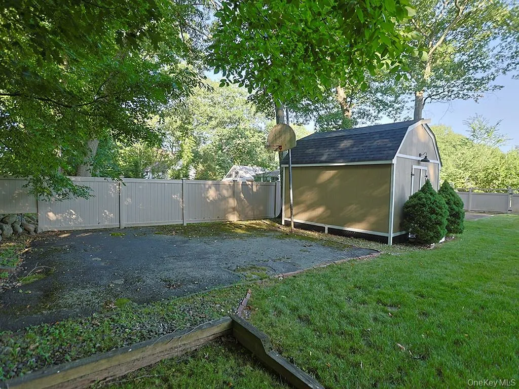 68 Van Buren Street, Orangetown, NY, 4 Bedrooms Bedrooms, 10 Rooms Rooms,3 BathroomsBathrooms,Residential,For Rent,Van Buren,0,1021200 68 Van Buren Street, Orangetown, NY, 4 Bedrooms Bedrooms, 10 Rooms Rooms,3 BathroomsBathrooms,Residential,For Rent,Van Buren,0,1021200