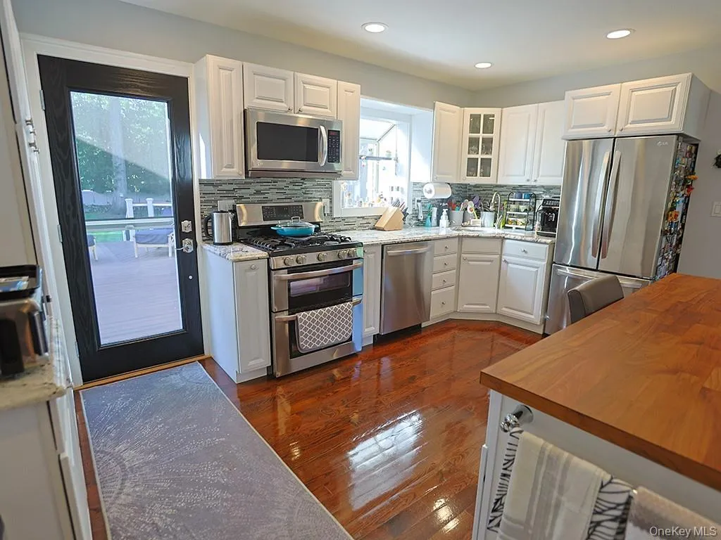 68 Van Buren Street, Orangetown, NY, 4 Bedrooms Bedrooms, 10 Rooms Rooms,3 BathroomsBathrooms,Residential,For Rent,Van Buren,0,1021200 68 Van Buren Street, Orangetown, NY, 4 Bedrooms Bedrooms, 10 Rooms Rooms,3 BathroomsBathrooms,Residential,For Rent,Van Buren,0,1021200