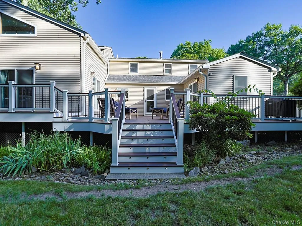 68 Van Buren Street, Orangetown, NY, 4 Bedrooms Bedrooms, 10 Rooms Rooms,3 BathroomsBathrooms,Residential,For Rent,Van Buren,0,1021200 68 Van Buren Street, Orangetown, NY, 4 Bedrooms Bedrooms, 10 Rooms Rooms,3 BathroomsBathrooms,Residential,For Rent,Van Buren,0,1021200