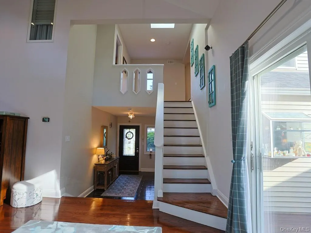 68 Van Buren Street, Orangetown, NY, 4 Bedrooms Bedrooms, 10 Rooms Rooms,3 BathroomsBathrooms,Residential,For Rent,Van Buren,0,1021200 68 Van Buren Street, Orangetown, NY, 4 Bedrooms Bedrooms, 10 Rooms Rooms,3 BathroomsBathrooms,Residential,For Rent,Van Buren,0,1021200