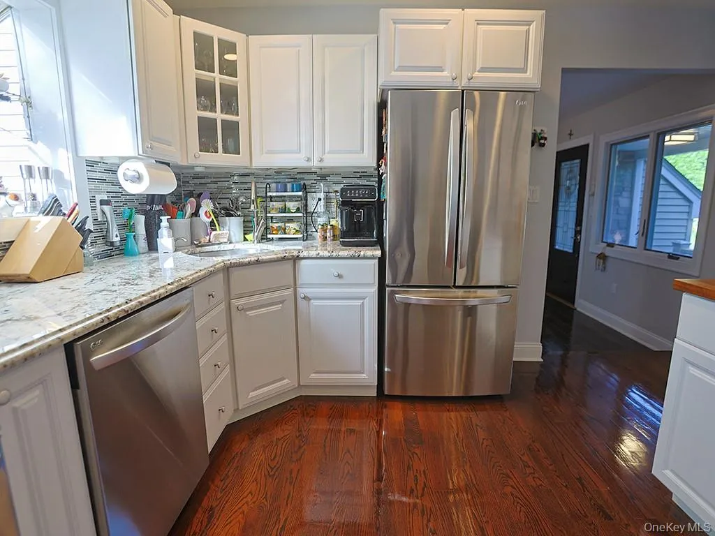 68 Van Buren Street, Orangetown, NY, 4 Bedrooms Bedrooms, 10 Rooms Rooms,3 BathroomsBathrooms,Residential,For Rent,Van Buren,0,1021200 68 Van Buren Street, Orangetown, NY, 4 Bedrooms Bedrooms, 10 Rooms Rooms,3 BathroomsBathrooms,Residential,For Rent,Van Buren,0,1021200