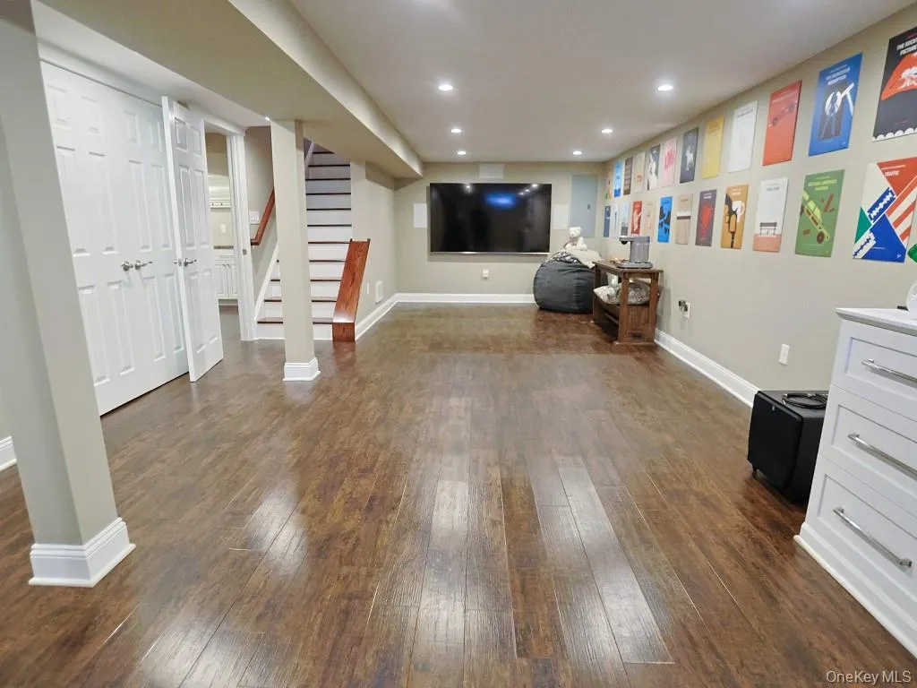 68 Van Buren Street, Orangetown, NY, 4 Bedrooms Bedrooms, 10 Rooms Rooms,3 BathroomsBathrooms,Residential,For Rent,Van Buren,0,1021200 68 Van Buren Street, Orangetown, NY, 4 Bedrooms Bedrooms, 10 Rooms Rooms,3 BathroomsBathrooms,Residential,For Rent,Van Buren,0,1021200