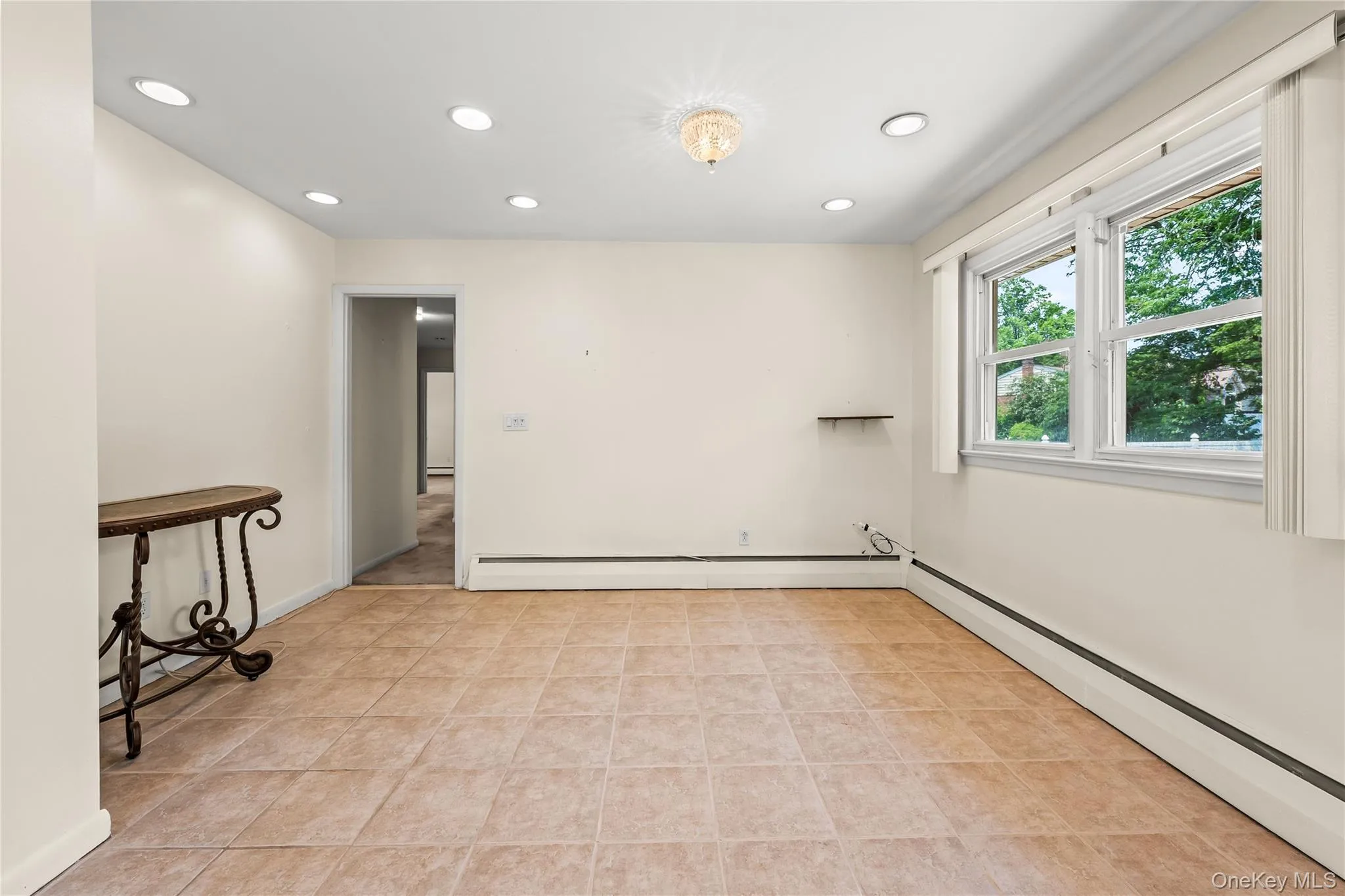 18 Dogwood Road, North Hempstead, NY, 4 Bedrooms Bedrooms, 8 Rooms Rooms,2 BathroomsBathrooms,Residential Lease,For Rent,Dogwood,0,1021203 18 Dogwood Road, North Hempstead, NY, 4 Bedrooms Bedrooms, 8 Rooms Rooms,2 BathroomsBathrooms,Residential Lease,For Rent,Dogwood,0,1021203
