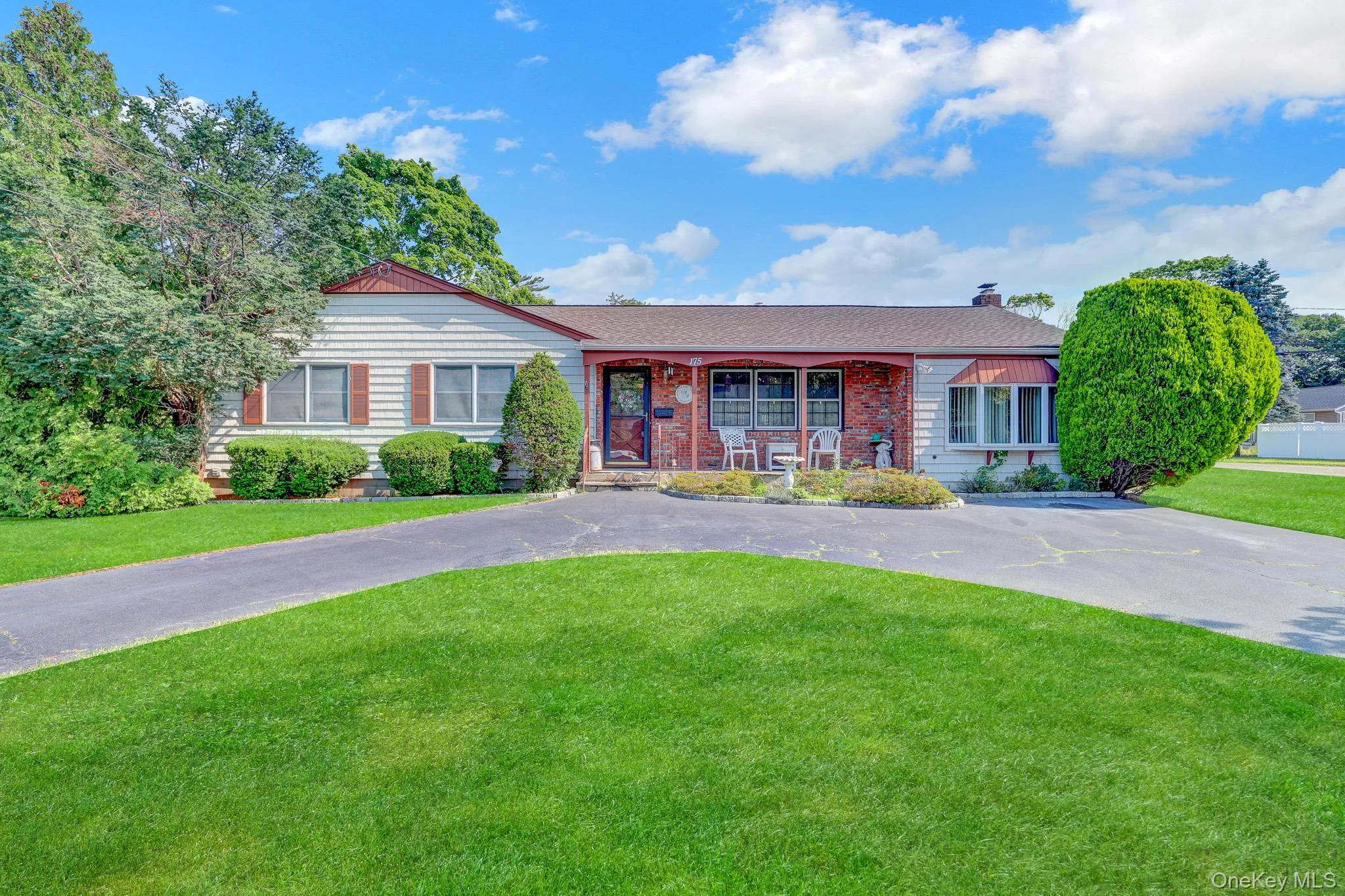 175 Franklin Street, Brookhaven, NY, 3 Bedrooms Bedrooms, 7 Rooms Rooms,1 BathroomBathrooms,Residential,For Rent,Franklin,0,1021205 175 Franklin Street, Brookhaven, NY, 3 Bedrooms Bedrooms, 7 Rooms Rooms,1 BathroomBathrooms,Residential,For Rent,Franklin,0,1021205