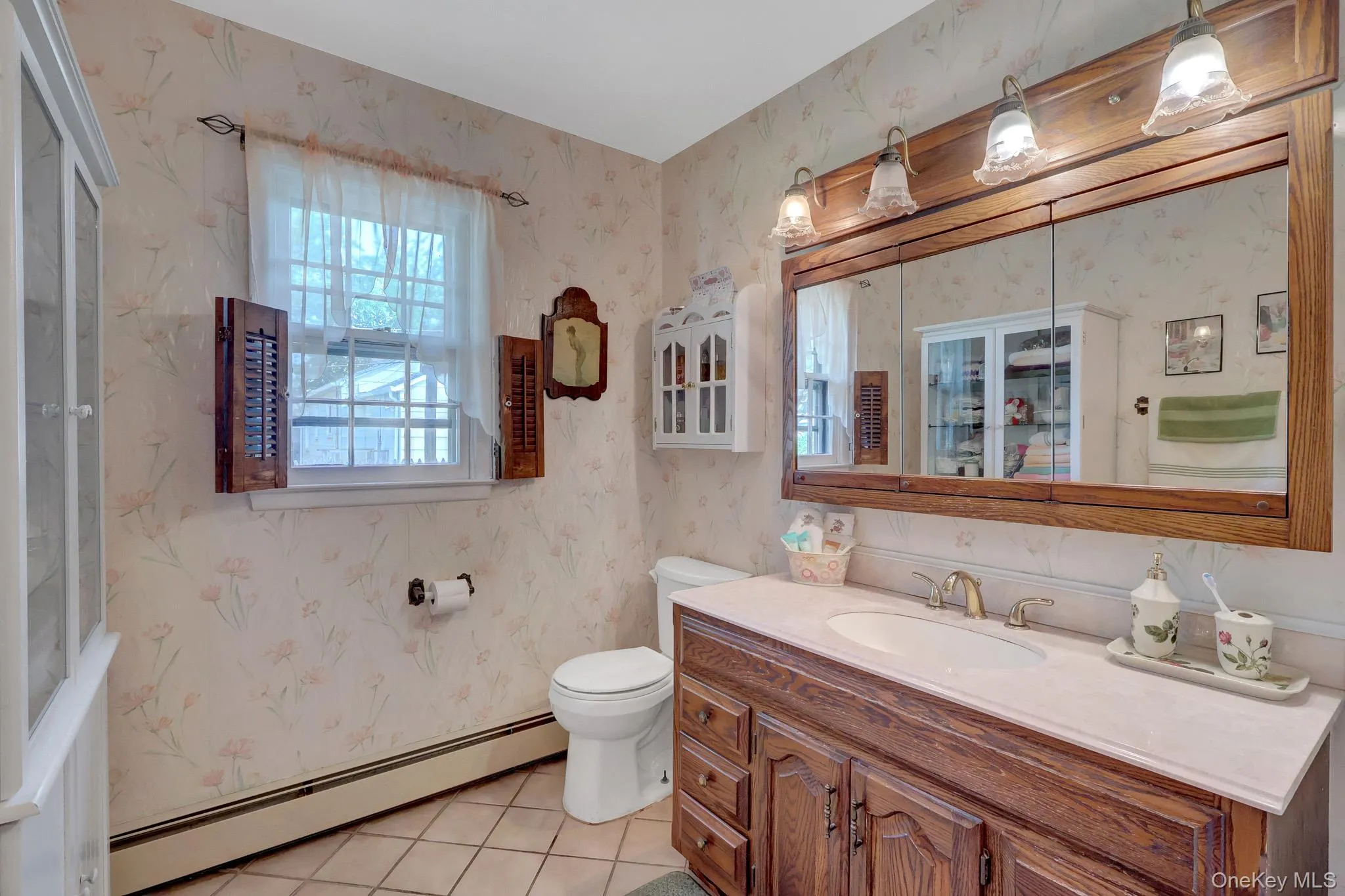 175 Franklin Street, Brookhaven, NY, 3 Bedrooms Bedrooms, 7 Rooms Rooms,1 BathroomBathrooms,Residential,For Rent,Franklin,0,1021205 175 Franklin Street, Brookhaven, NY, 3 Bedrooms Bedrooms, 7 Rooms Rooms,1 BathroomBathrooms,Residential,For Rent,Franklin,0,1021205