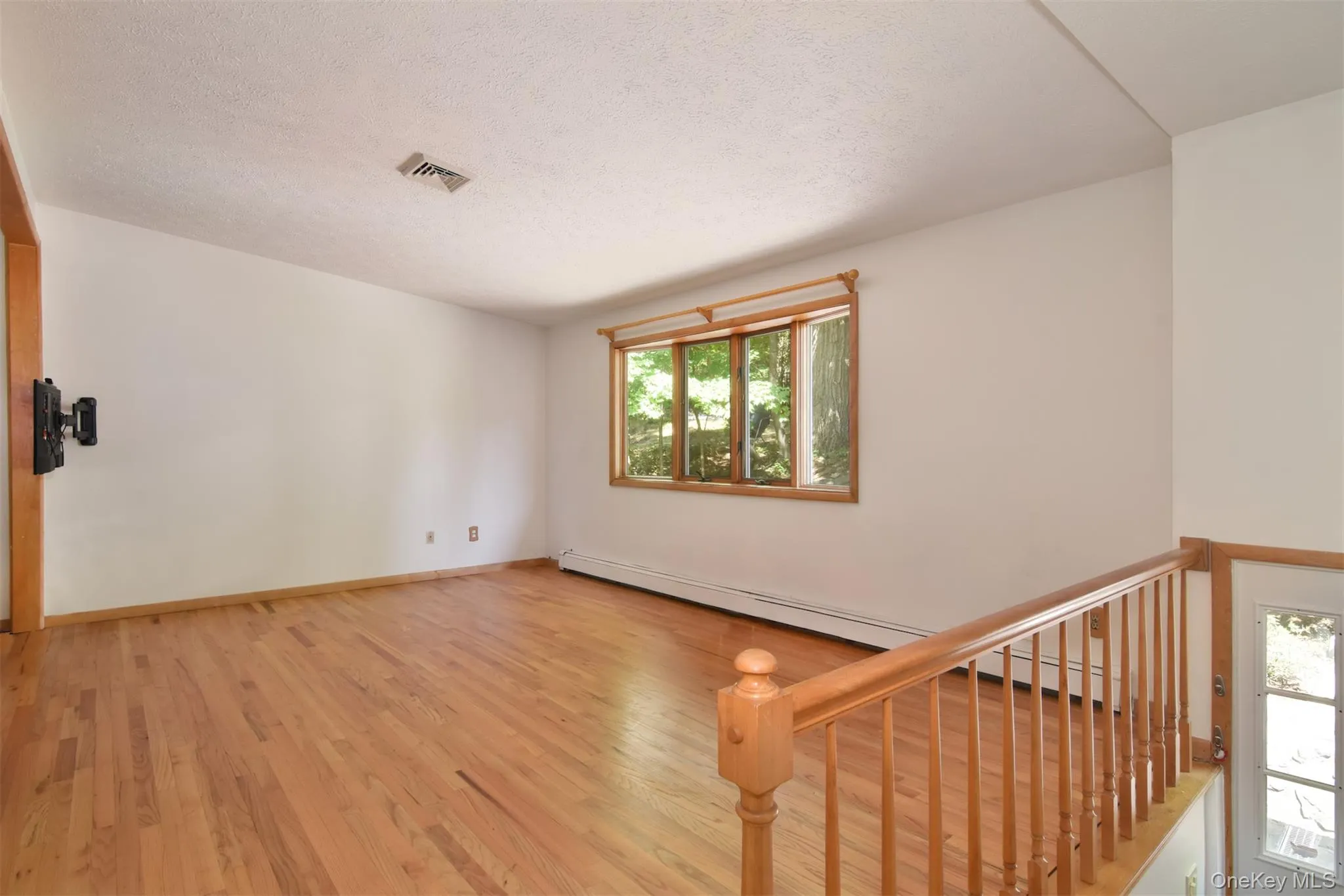 Bow Window, Hardwood floors. Bow Window, Hardwood floors.