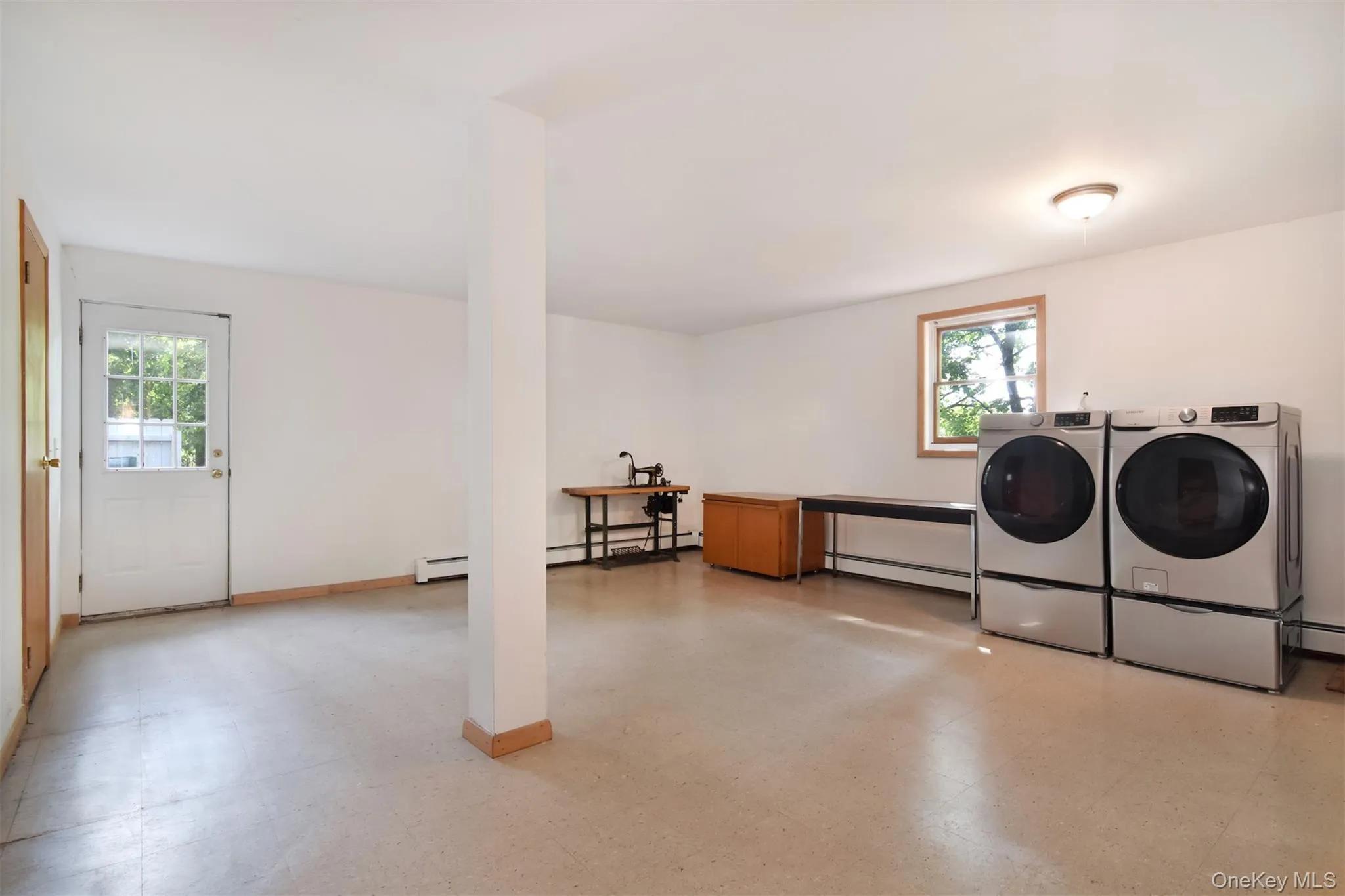 Ceder Closet, Pantry, Utilities, Above Ground Oil Tank. Walkout to side of home. Ceder Closet, Pantry, Utilities, Above Ground Oil Tank. Walkout to side of home.