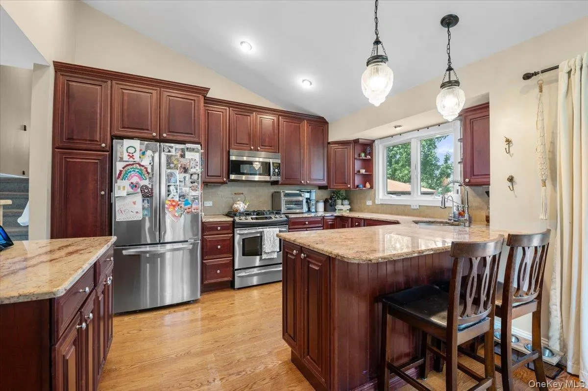 215 Boston Avenue, Oyster Bay, NY, 4 Bedrooms Bedrooms, 9 Rooms Rooms,2 BathroomsBathrooms,Residential,For Rent,Boston,0,1021211 215 Boston Avenue, Oyster Bay, NY, 4 Bedrooms Bedrooms, 9 Rooms Rooms,2 BathroomsBathrooms,Residential,For Rent,Boston,0,1021211