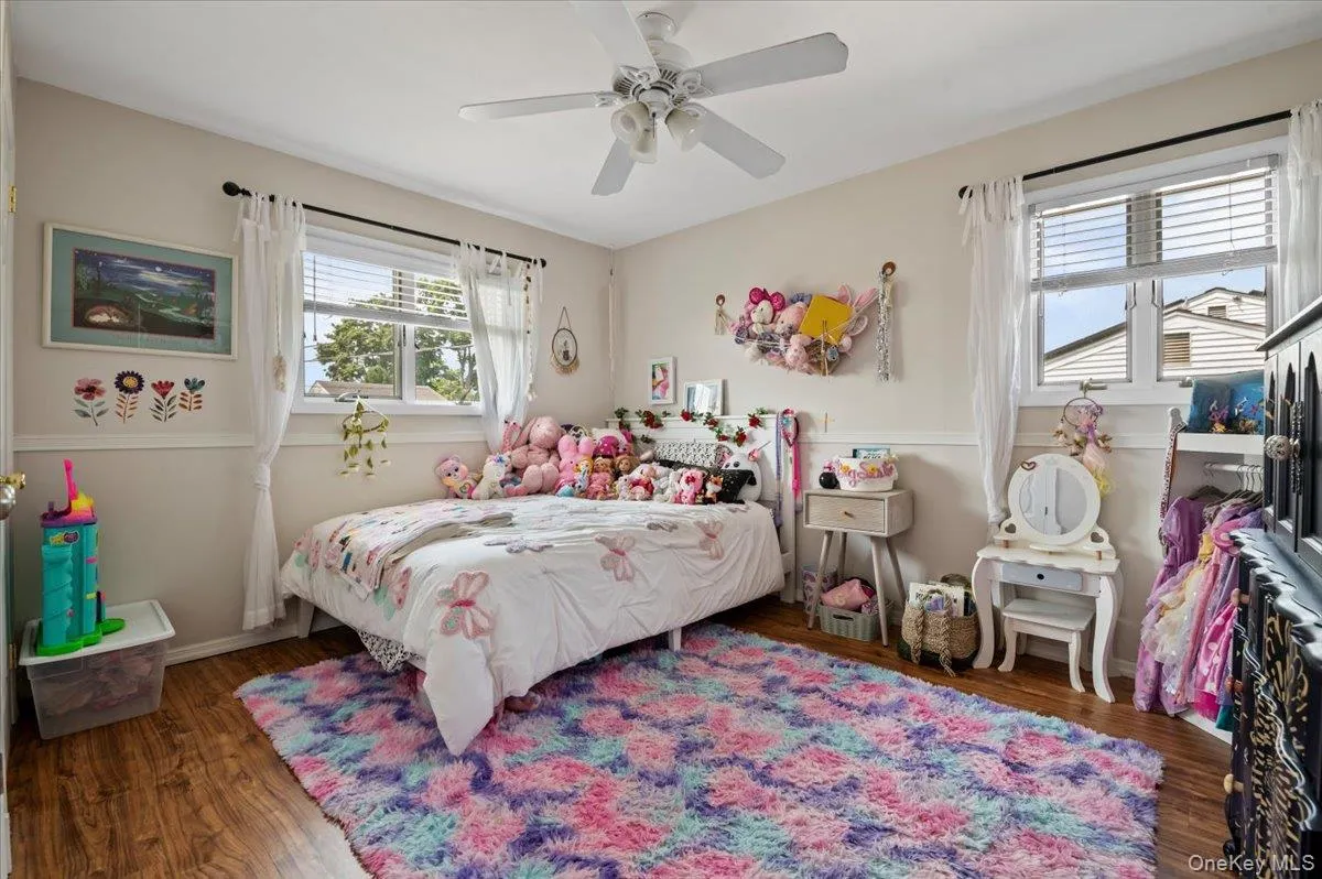 215 Boston Avenue, Oyster Bay, NY, 4 Bedrooms Bedrooms, 9 Rooms Rooms,2 BathroomsBathrooms,Residential,For Rent,Boston,0,1021211 215 Boston Avenue, Oyster Bay, NY, 4 Bedrooms Bedrooms, 9 Rooms Rooms,2 BathroomsBathrooms,Residential,For Rent,Boston,0,1021211