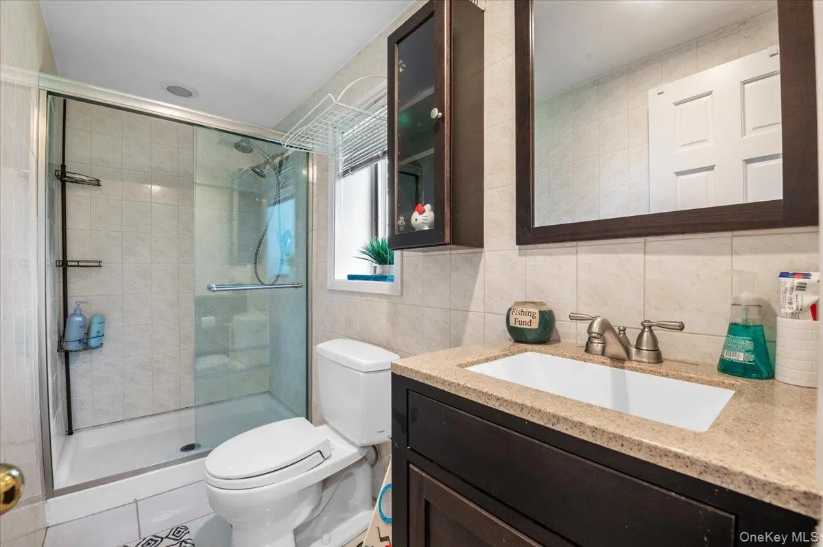 215 Boston Avenue, Oyster Bay, NY, 4 Bedrooms Bedrooms, 9 Rooms Rooms,2 BathroomsBathrooms,Residential,For Rent,Boston,0,1021211 215 Boston Avenue, Oyster Bay, NY, 4 Bedrooms Bedrooms, 9 Rooms Rooms,2 BathroomsBathrooms,Residential,For Rent,Boston,0,1021211