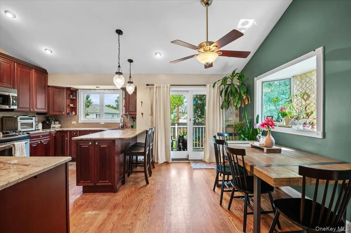 215 Boston Avenue, Oyster Bay, NY, 4 Bedrooms Bedrooms, 9 Rooms Rooms,2 BathroomsBathrooms,Residential,For Rent,Boston,0,1021211 215 Boston Avenue, Oyster Bay, NY, 4 Bedrooms Bedrooms, 9 Rooms Rooms,2 BathroomsBathrooms,Residential,For Rent,Boston,0,1021211