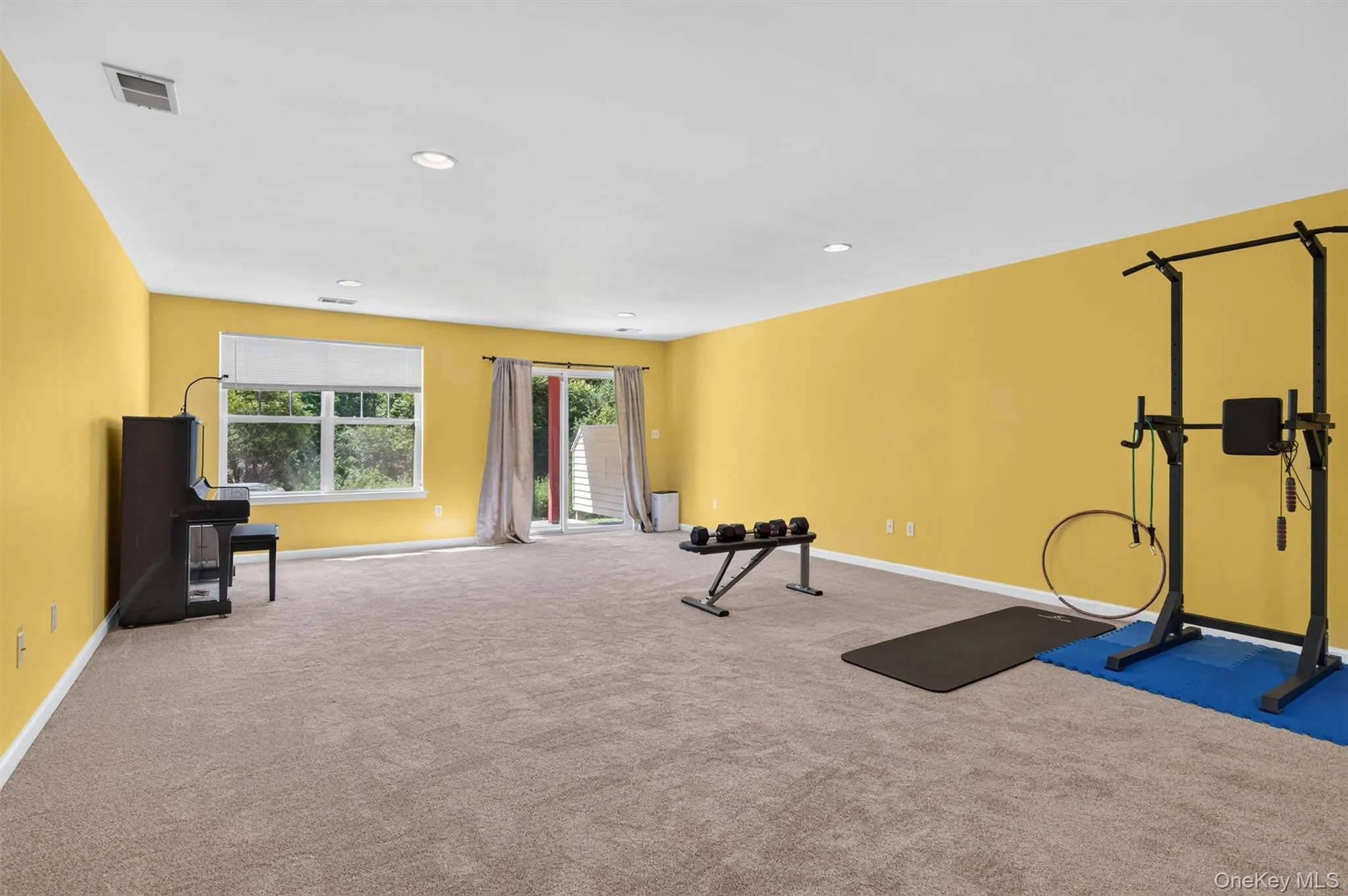 37 Meadow View Drive, Middletown, NY, 3 Bedrooms Bedrooms, 7 Rooms Rooms,2 BathroomsBathrooms,Residential,For Rent,Meadow View,0,1021212 37 Meadow View Drive, Middletown, NY, 3 Bedrooms Bedrooms, 7 Rooms Rooms,2 BathroomsBathrooms,Residential,For Rent,Meadow View,0,1021212
