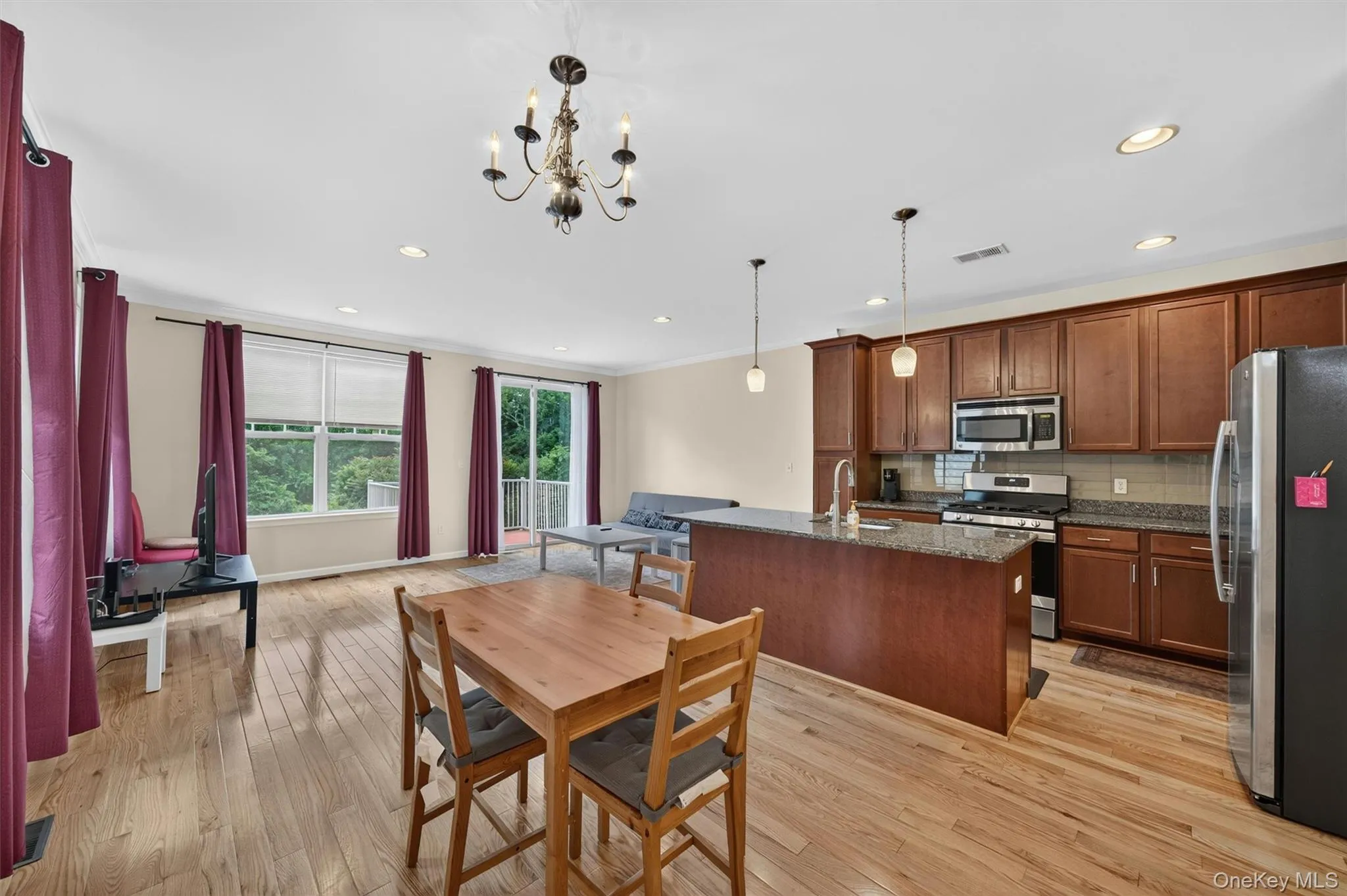 37 Meadow View Drive, Middletown, NY, 3 Bedrooms Bedrooms, 7 Rooms Rooms,2 BathroomsBathrooms,Residential,For Rent,Meadow View,0,1021212 37 Meadow View Drive, Middletown, NY, 3 Bedrooms Bedrooms, 7 Rooms Rooms,2 BathroomsBathrooms,Residential,For Rent,Meadow View,0,1021212