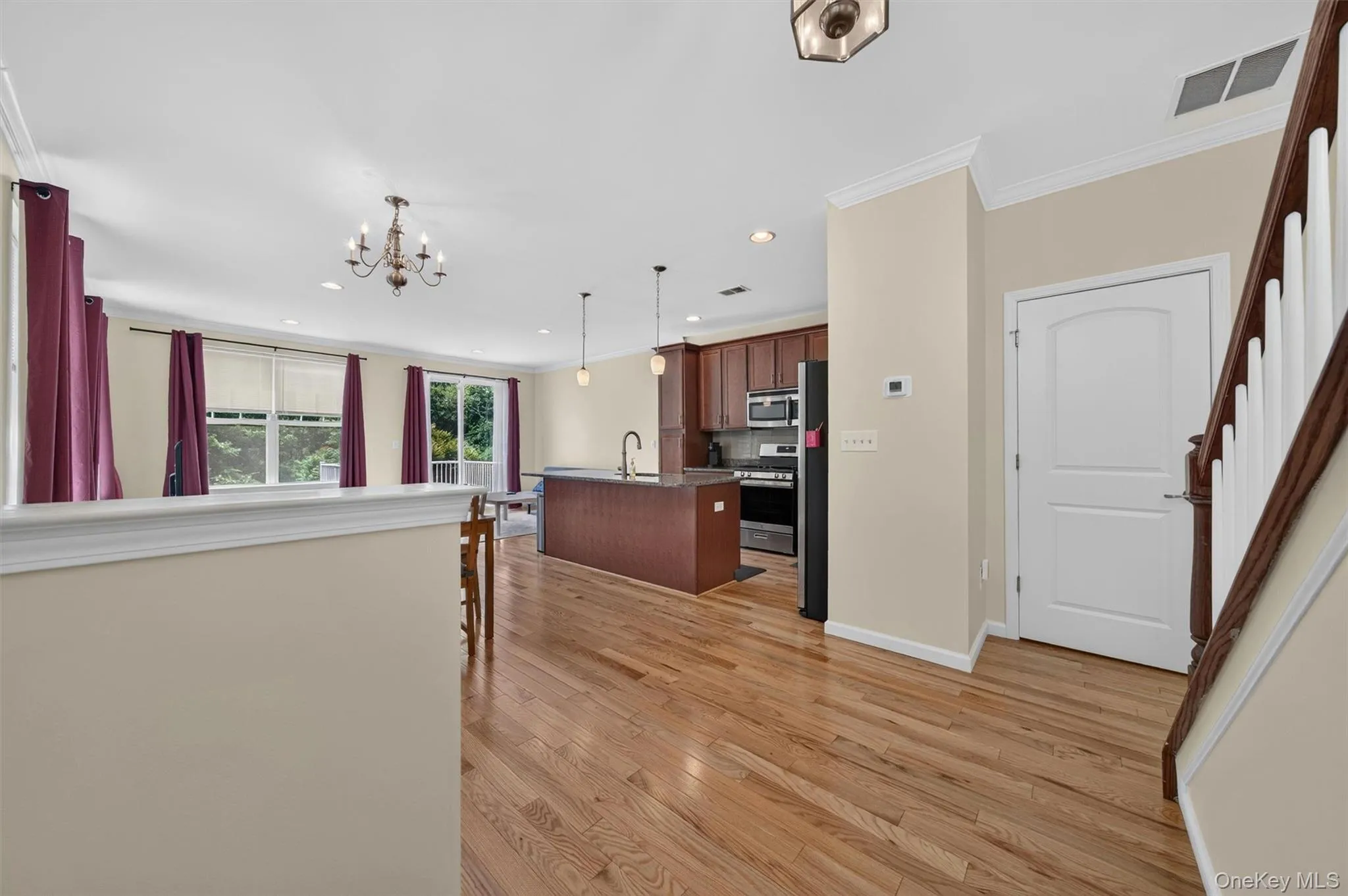 37 Meadow View Drive, Middletown, NY, 3 Bedrooms Bedrooms, 7 Rooms Rooms,2 BathroomsBathrooms,Residential,For Rent,Meadow View,0,1021212 37 Meadow View Drive, Middletown, NY, 3 Bedrooms Bedrooms, 7 Rooms Rooms,2 BathroomsBathrooms,Residential,For Rent,Meadow View,0,1021212