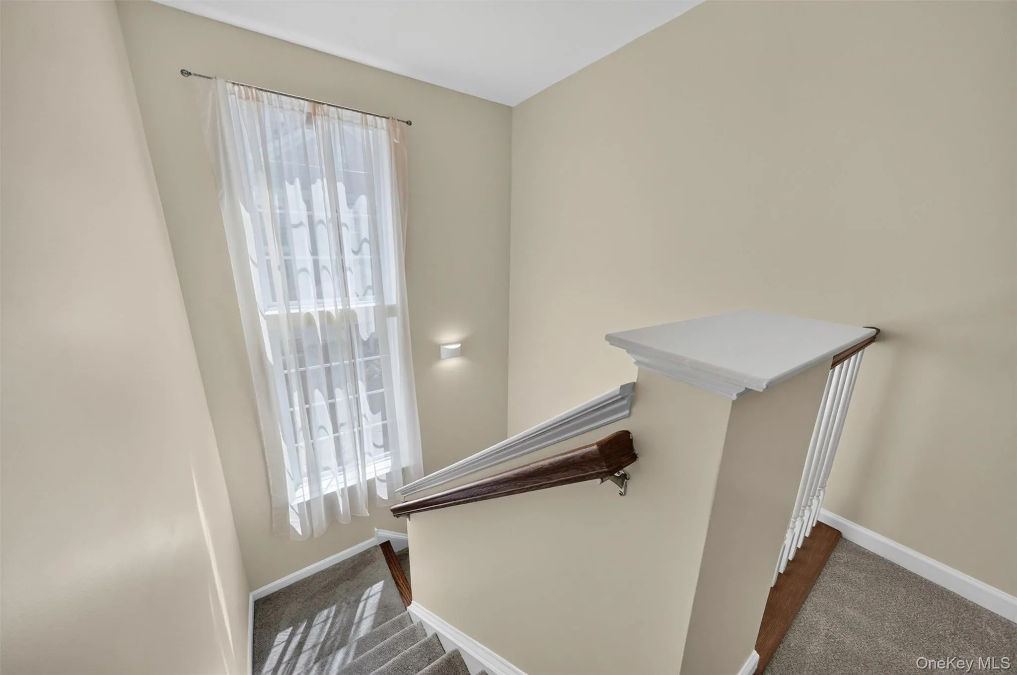 37 Meadow View Drive, Middletown, NY, 3 Bedrooms Bedrooms, 7 Rooms Rooms,2 BathroomsBathrooms,Residential,For Rent,Meadow View,0,1021212 37 Meadow View Drive, Middletown, NY, 3 Bedrooms Bedrooms, 7 Rooms Rooms,2 BathroomsBathrooms,Residential,For Rent,Meadow View,0,1021212