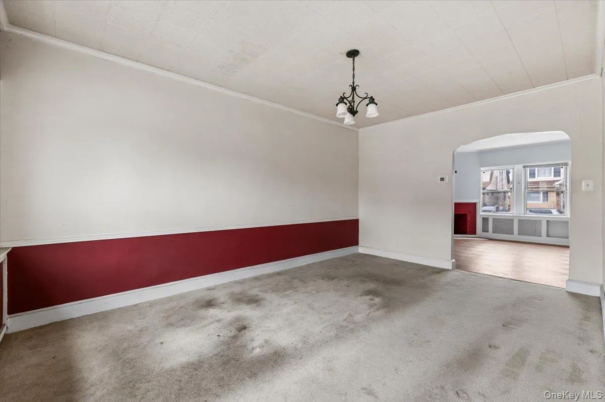 161-21 84th Avenue, New York, NY, 3 Bedrooms Bedrooms, 7 Rooms Rooms,1 BathroomBathrooms,Residential,For Rent,84th,0,1021213 161-21 84th Avenue, New York, NY, 3 Bedrooms Bedrooms, 7 Rooms Rooms,1 BathroomBathrooms,Residential,For Rent,84th,0,1021213