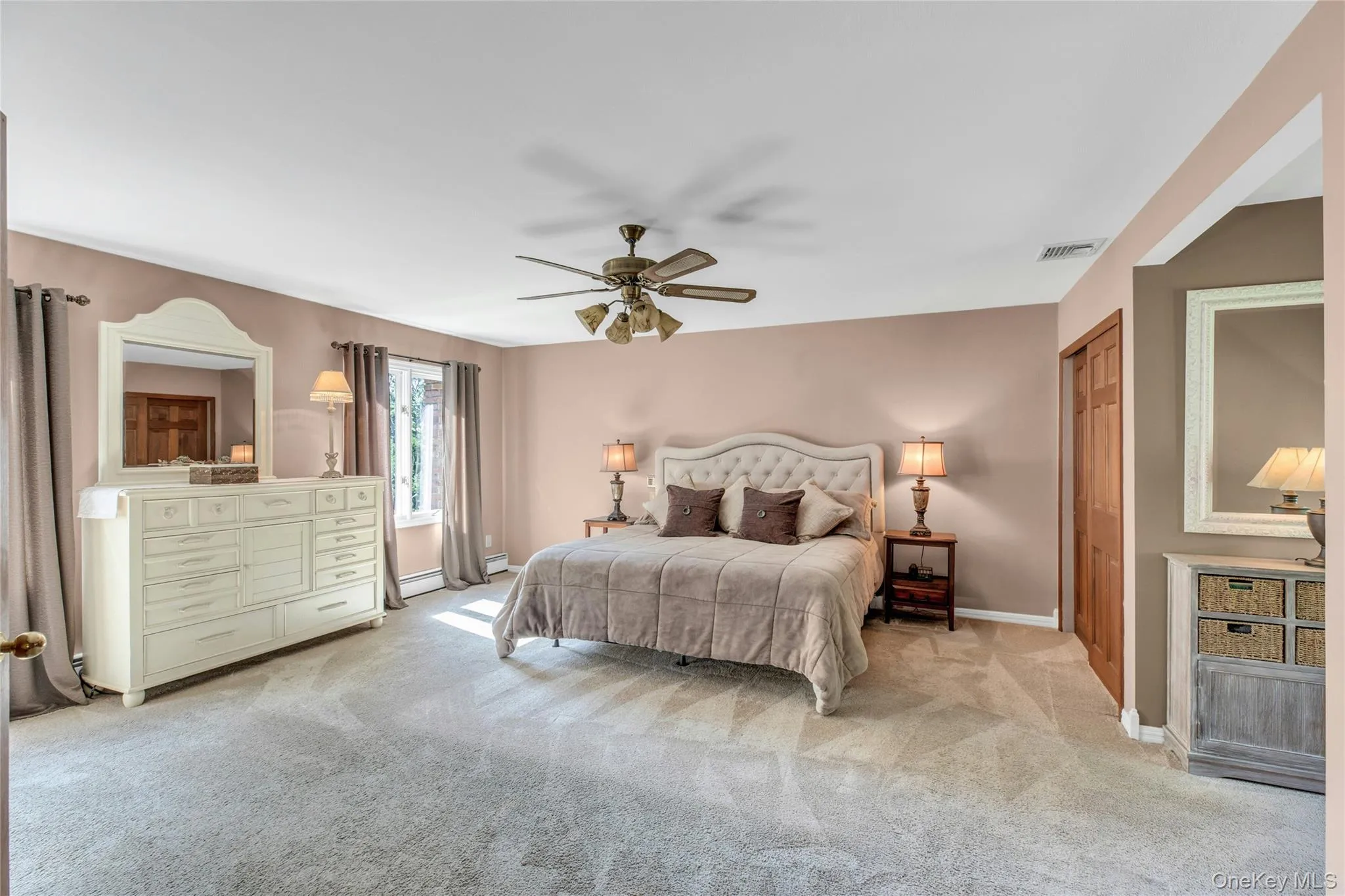 133 Main Avenue, Brookhaven, NY, 5 Bedrooms Bedrooms, 9 Rooms Rooms,2 BathroomsBathrooms,Residential,For Rent,Main,0,1021215 133 Main Avenue, Brookhaven, NY, 5 Bedrooms Bedrooms, 9 Rooms Rooms,2 BathroomsBathrooms,Residential,For Rent,Main,0,1021215