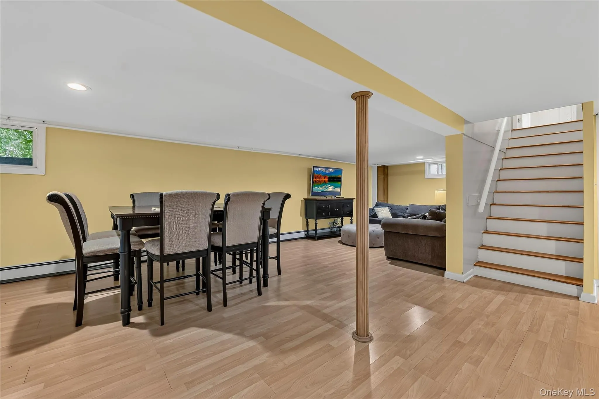 Comfortable family room provides valuable additional living space with flexibility for entertaining or everyday use. Comfortable family room provides valuable additional living space with flexibility for entertaining or everyday use.