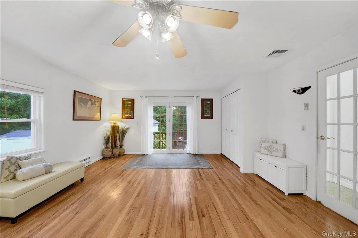159 Locust Avenue, Cortlandt, NY, 4 Bedrooms Bedrooms, 8 Rooms Rooms,2 BathroomsBathrooms,Residential,For Rent,Locust,0,1021217 159 Locust Avenue, Cortlandt, NY, 4 Bedrooms Bedrooms, 8 Rooms Rooms,2 BathroomsBathrooms,Residential,For Rent,Locust,0,1021217