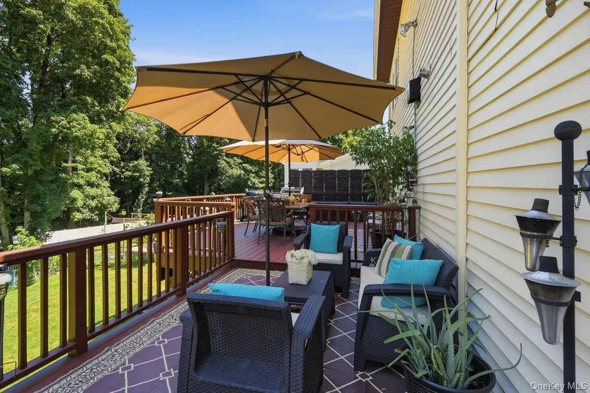 159 Locust Avenue, Cortlandt, NY, 4 Bedrooms Bedrooms, 8 Rooms Rooms,2 BathroomsBathrooms,Residential,For Rent,Locust,0,1021217 159 Locust Avenue, Cortlandt, NY, 4 Bedrooms Bedrooms, 8 Rooms Rooms,2 BathroomsBathrooms,Residential,For Rent,Locust,0,1021217