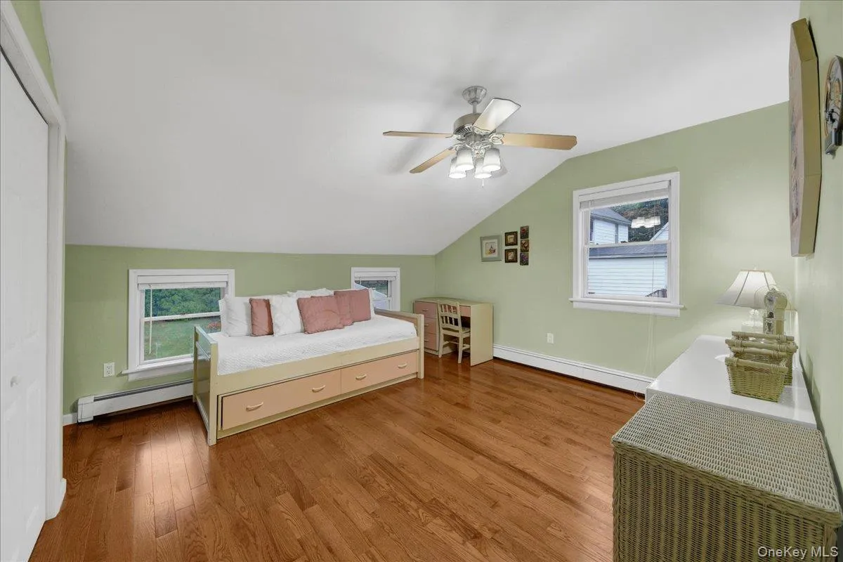 159 Locust Avenue, Cortlandt, NY, 4 Bedrooms Bedrooms, 8 Rooms Rooms,2 BathroomsBathrooms,Residential,For Rent,Locust,0,1021217 159 Locust Avenue, Cortlandt, NY, 4 Bedrooms Bedrooms, 8 Rooms Rooms,2 BathroomsBathrooms,Residential,For Rent,Locust,0,1021217