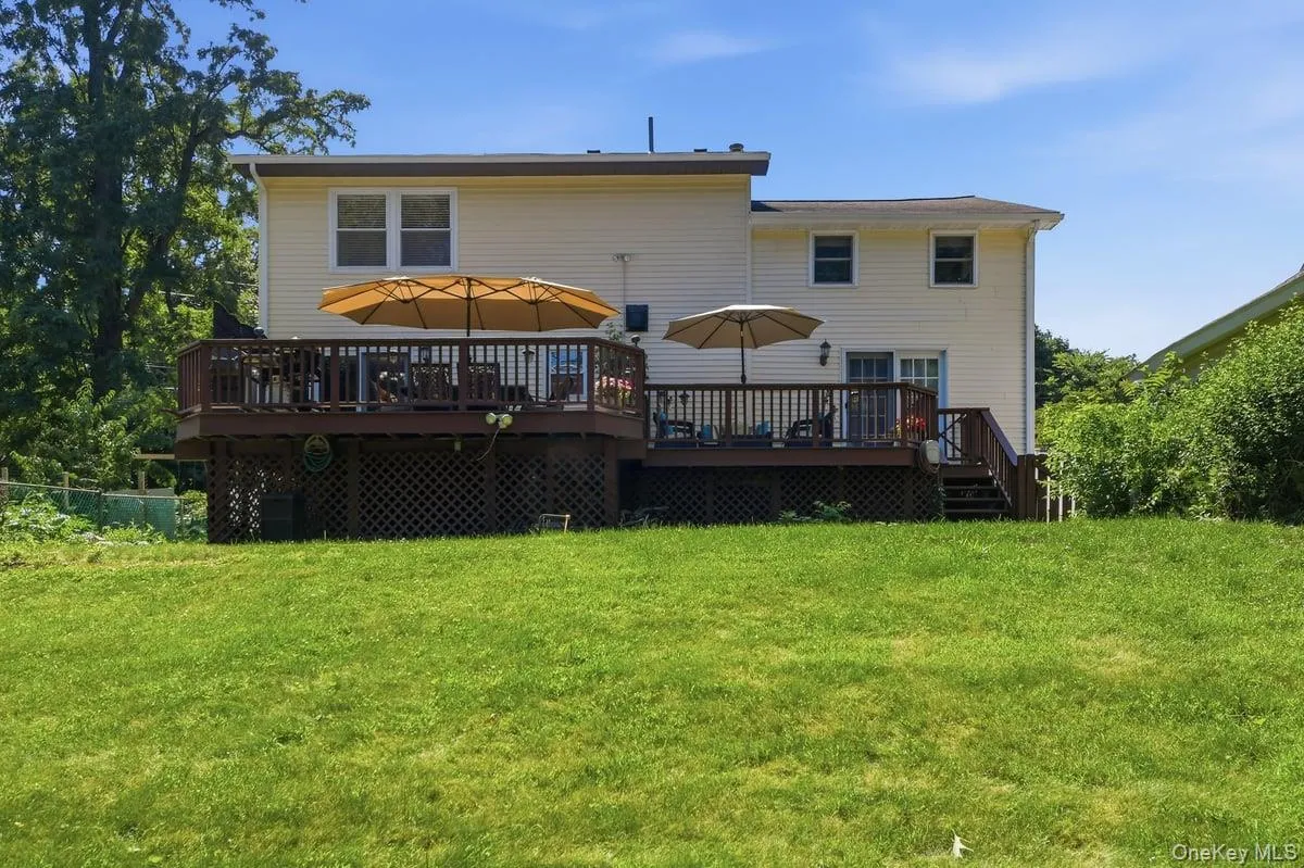 159 Locust Avenue, Cortlandt, NY, 4 Bedrooms Bedrooms, 8 Rooms Rooms,2 BathroomsBathrooms,Residential,For Rent,Locust,0,1021217 159 Locust Avenue, Cortlandt, NY, 4 Bedrooms Bedrooms, 8 Rooms Rooms,2 BathroomsBathrooms,Residential,For Rent,Locust,0,1021217