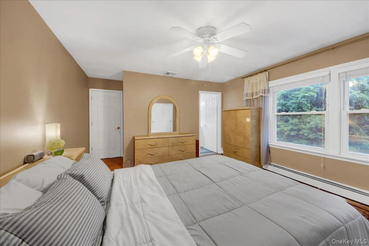 159 Locust Avenue, Cortlandt, NY, 4 Bedrooms Bedrooms, 8 Rooms Rooms,2 BathroomsBathrooms,Residential,For Rent,Locust,0,1021217 159 Locust Avenue, Cortlandt, NY, 4 Bedrooms Bedrooms, 8 Rooms Rooms,2 BathroomsBathrooms,Residential,For Rent,Locust,0,1021217