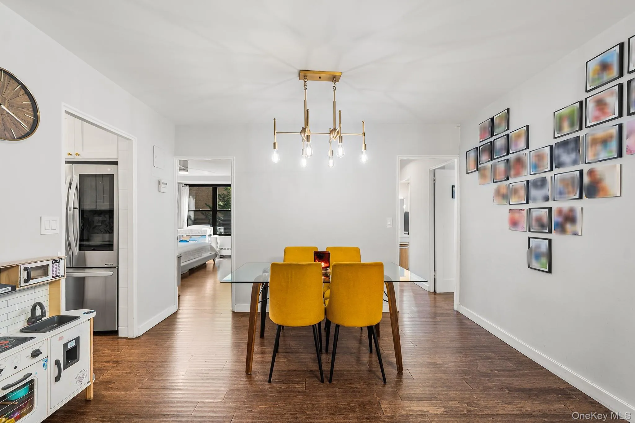 61-35 98 Street, New York, NY, 3 Bedrooms Bedrooms, 6 Rooms Rooms,2 BathroomsBathrooms,Residential,For Rent,98,0,1021219 61-35 98 Street, New York, NY, 3 Bedrooms Bedrooms, 6 Rooms Rooms,2 BathroomsBathrooms,Residential,For Rent,98,0,1021219