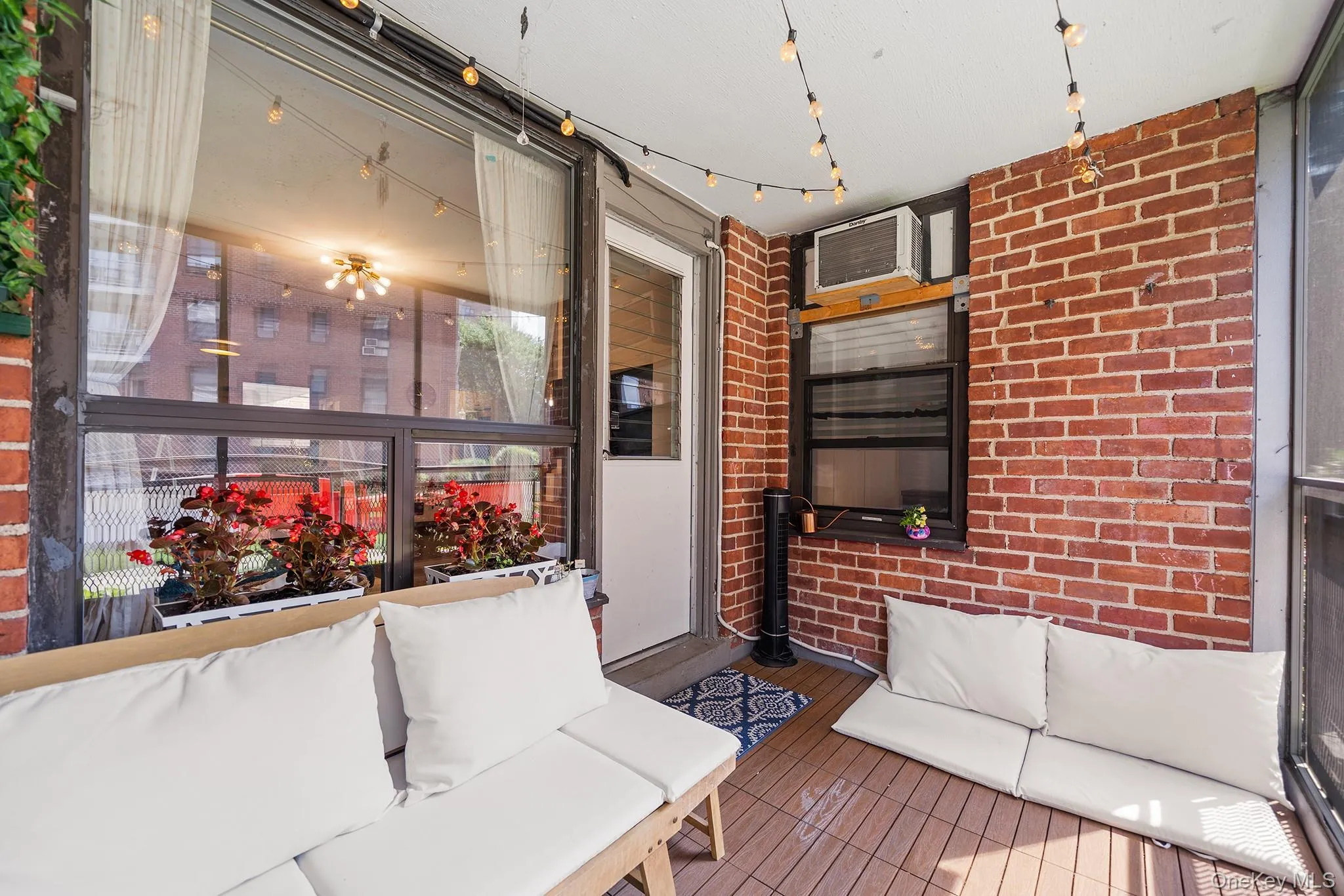 61-35 98 Street, New York, NY, 3 Bedrooms Bedrooms, 6 Rooms Rooms,2 BathroomsBathrooms,Residential,For Rent,98,0,1021219 61-35 98 Street, New York, NY, 3 Bedrooms Bedrooms, 6 Rooms Rooms,2 BathroomsBathrooms,Residential,For Rent,98,0,1021219