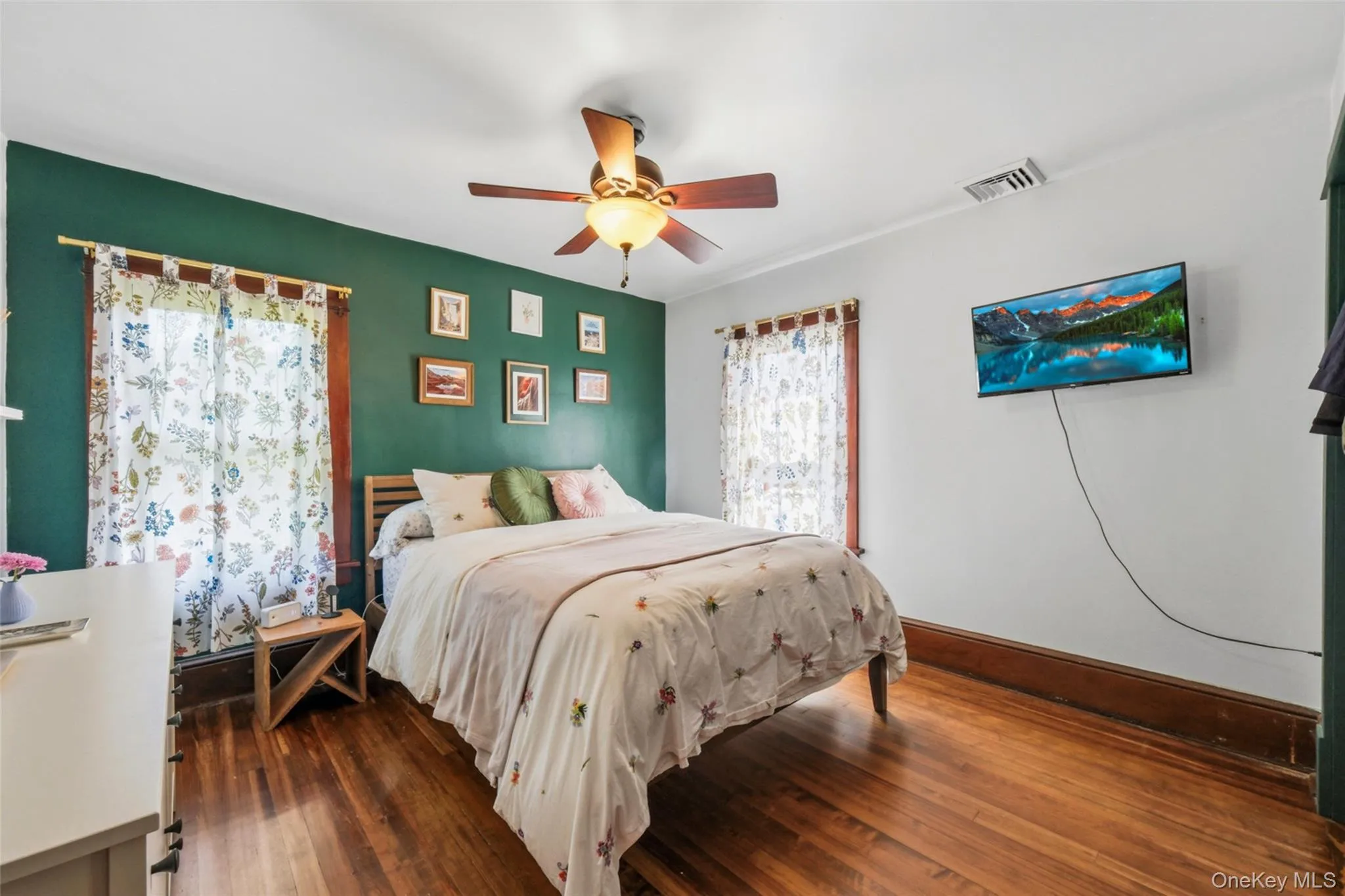 29 School Street, Beacon, NY, 3 Bedrooms Bedrooms, 6 Rooms Rooms,1 BathroomBathrooms,Residential,For Rent,School,0,1021221 29 School Street, Beacon, NY, 3 Bedrooms Bedrooms, 6 Rooms Rooms,1 BathroomBathrooms,Residential,For Rent,School,0,1021221