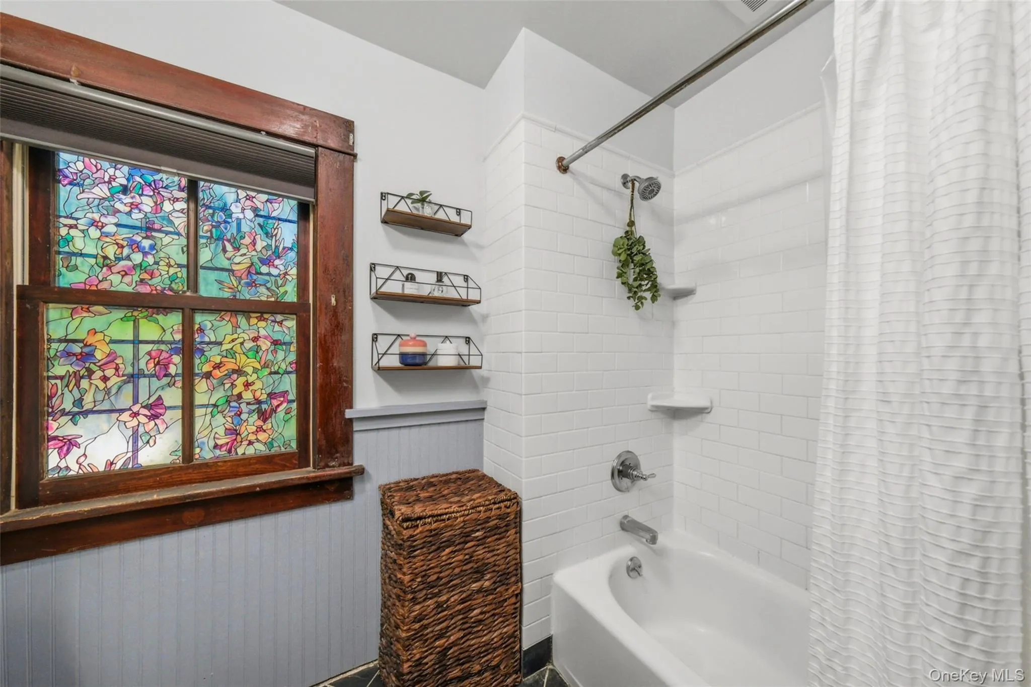 29 School Street, Beacon, NY, 3 Bedrooms Bedrooms, 6 Rooms Rooms,1 BathroomBathrooms,Residential,For Rent,School,0,1021221 29 School Street, Beacon, NY, 3 Bedrooms Bedrooms, 6 Rooms Rooms,1 BathroomBathrooms,Residential,For Rent,School,0,1021221