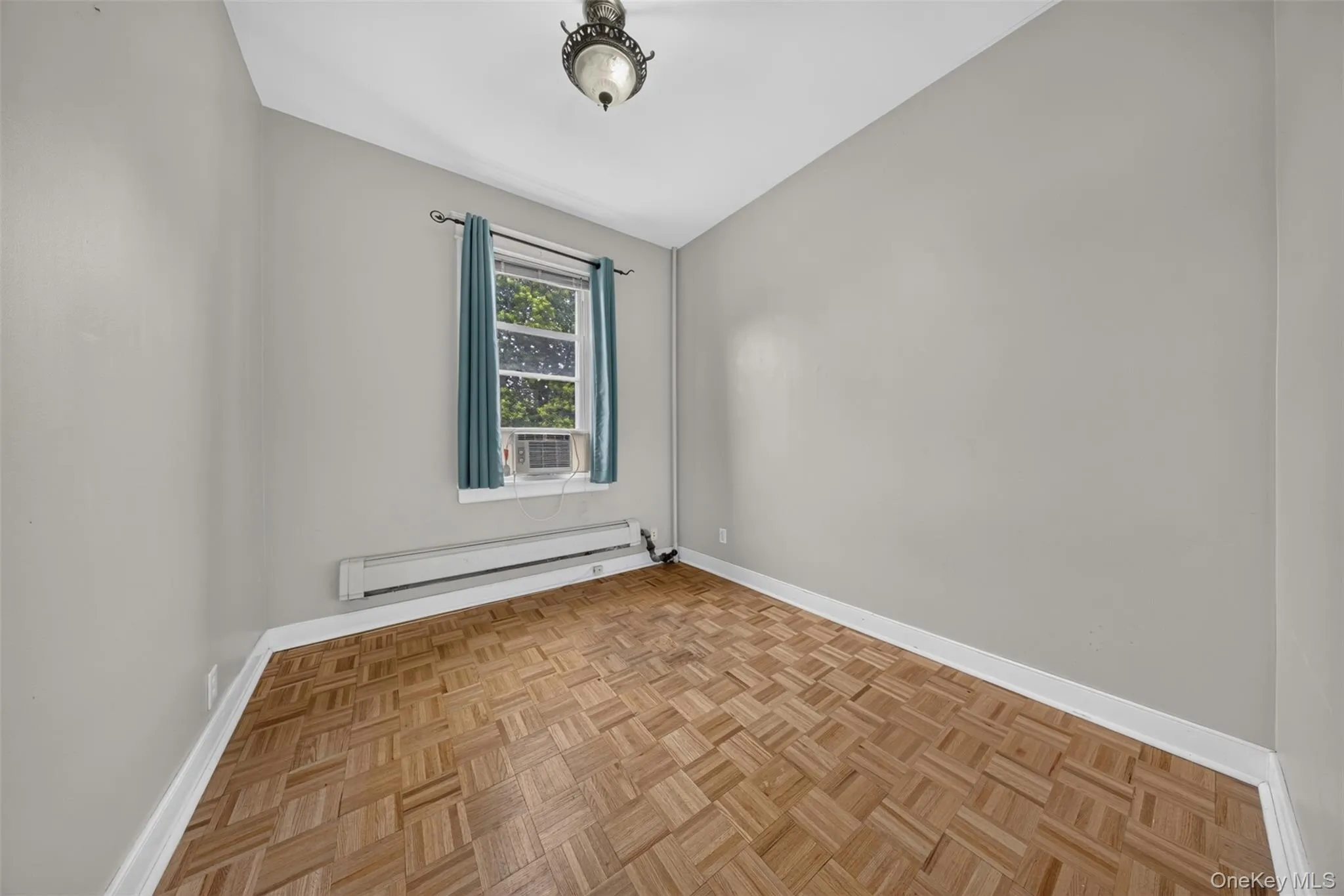 43-23 167th Street, New York, NY, 3 Bedrooms Bedrooms, 11 Rooms Rooms,1 BathroomBathrooms,Residential,For Rent,167th,0,1021224 43-23 167th Street, New York, NY, 3 Bedrooms Bedrooms, 11 Rooms Rooms,1 BathroomBathrooms,Residential,For Rent,167th,0,1021224