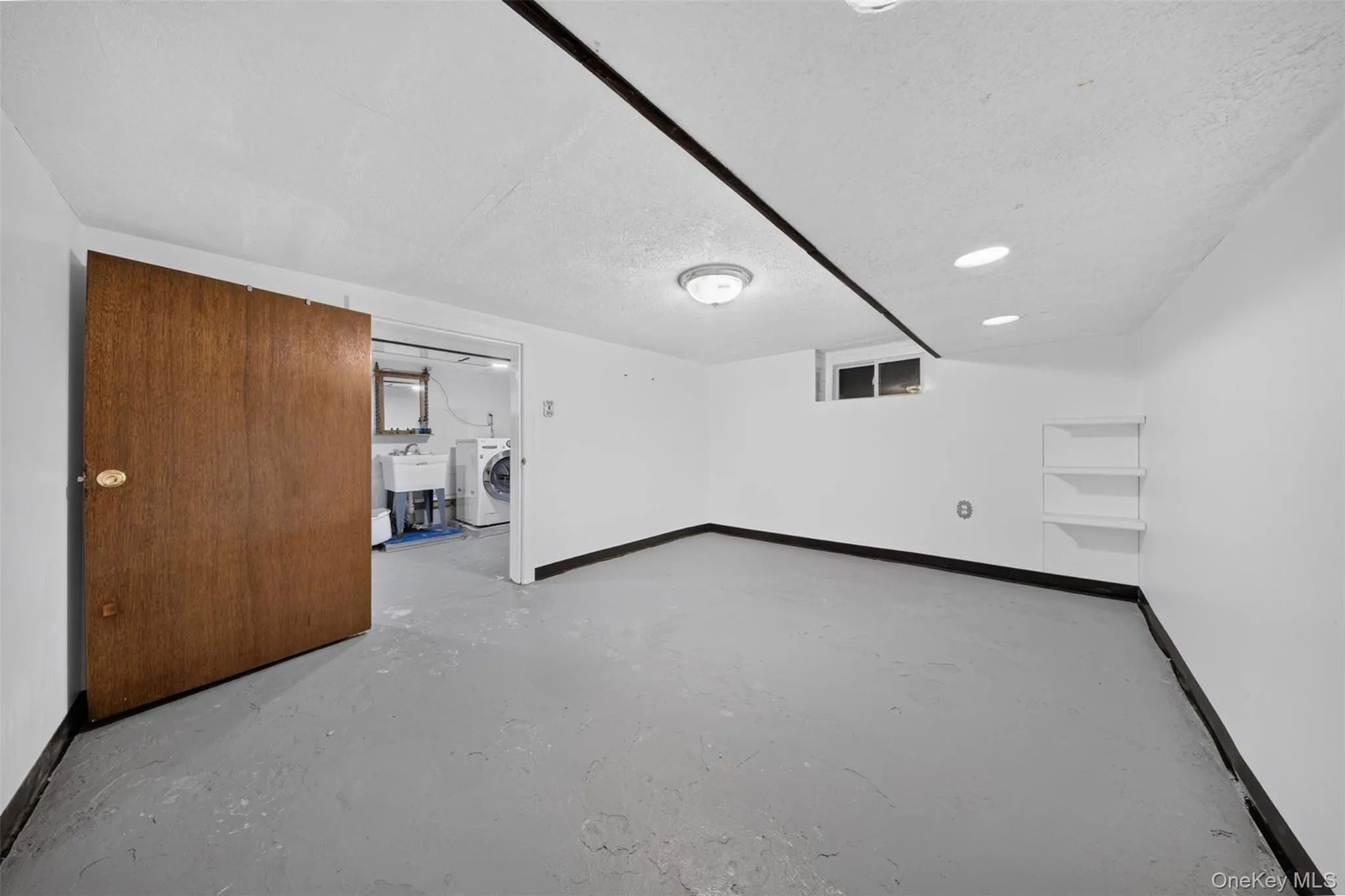 43-23 167th Street, New York, NY, 3 Bedrooms Bedrooms, 11 Rooms Rooms,1 BathroomBathrooms,Residential,For Rent,167th,0,1021224 43-23 167th Street, New York, NY, 3 Bedrooms Bedrooms, 11 Rooms Rooms,1 BathroomBathrooms,Residential,For Rent,167th,0,1021224