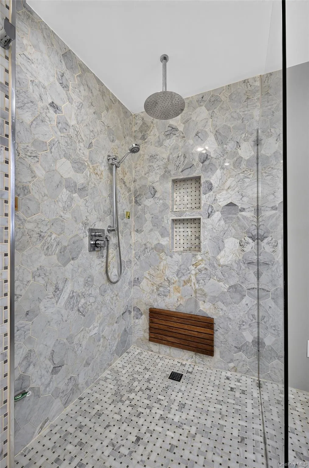 43-23 167th Street, New York, NY, 3 Bedrooms Bedrooms, 11 Rooms Rooms,1 BathroomBathrooms,Residential,For Rent,167th,0,1021224 43-23 167th Street, New York, NY, 3 Bedrooms Bedrooms, 11 Rooms Rooms,1 BathroomBathrooms,Residential,For Rent,167th,0,1021224