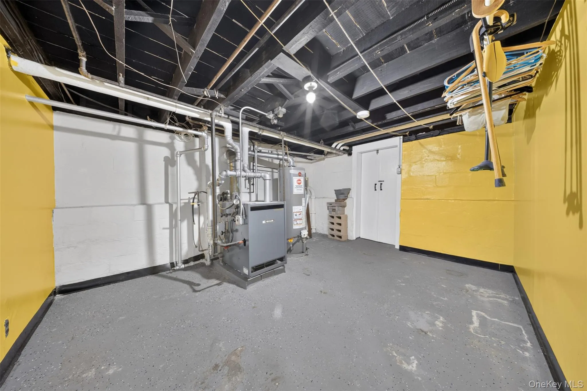43-23 167th Street, New York, NY, 3 Bedrooms Bedrooms, 11 Rooms Rooms,1 BathroomBathrooms,Residential,For Rent,167th,0,1021224 43-23 167th Street, New York, NY, 3 Bedrooms Bedrooms, 11 Rooms Rooms,1 BathroomBathrooms,Residential,For Rent,167th,0,1021224