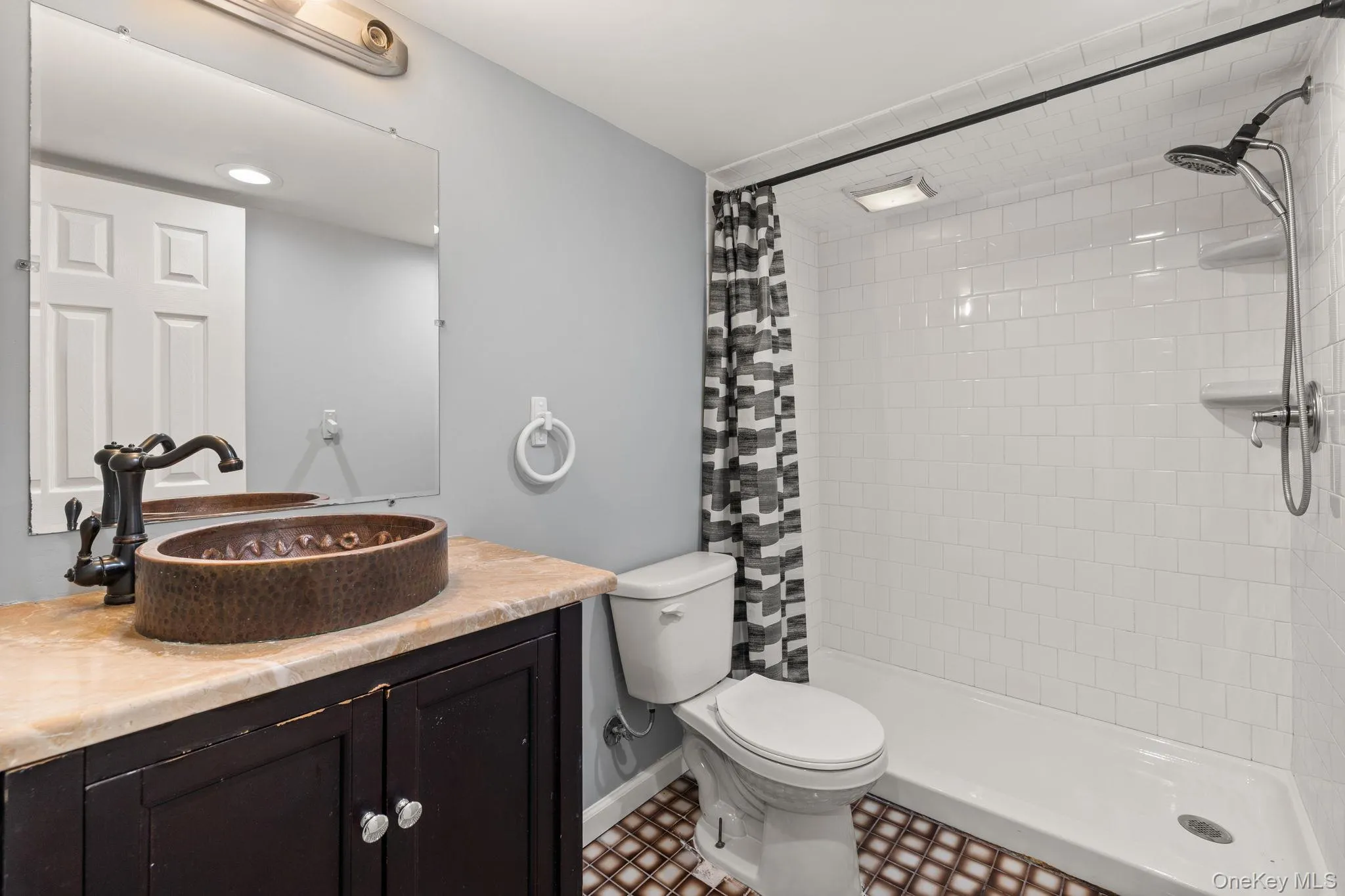 2383 Riverside Drive, Hempstead, NY, 6 Bedrooms Bedrooms, 8 Rooms Rooms,2 BathroomsBathrooms,Residential,For Rent,Riverside,0,1021229 2383 Riverside Drive, Hempstead, NY, 6 Bedrooms Bedrooms, 8 Rooms Rooms,2 BathroomsBathrooms,Residential,For Rent,Riverside,0,1021229