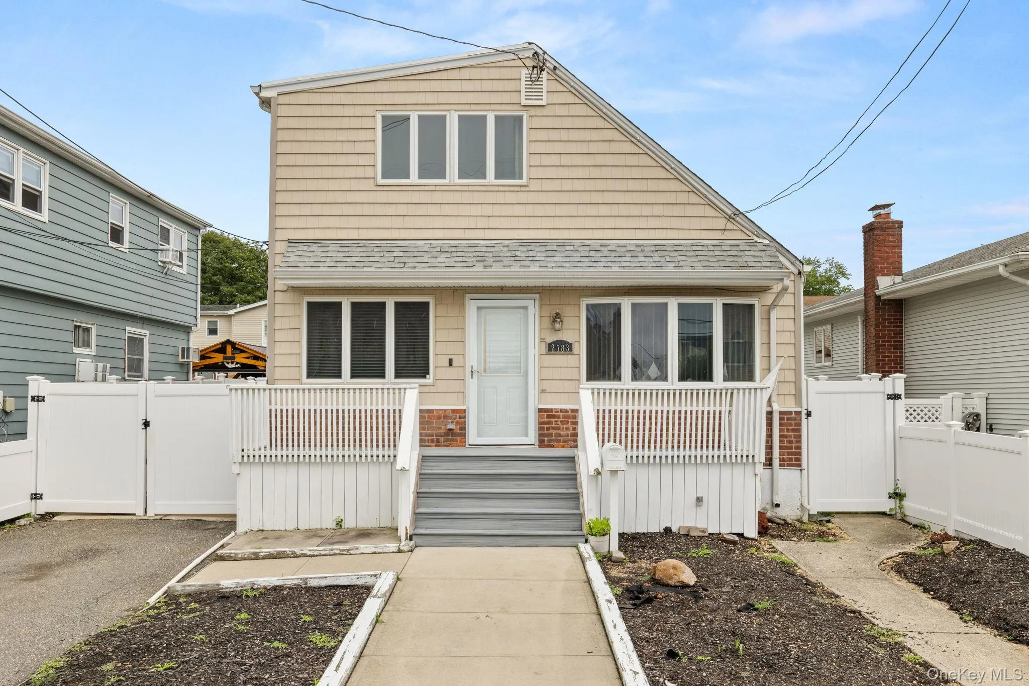 2383 Riverside Drive, Hempstead, NY, 6 Bedrooms Bedrooms, 8 Rooms Rooms,2 BathroomsBathrooms,Residential,For Rent,Riverside,0,1021229 2383 Riverside Drive, Hempstead, NY, 6 Bedrooms Bedrooms, 8 Rooms Rooms,2 BathroomsBathrooms,Residential,For Rent,Riverside,0,1021229