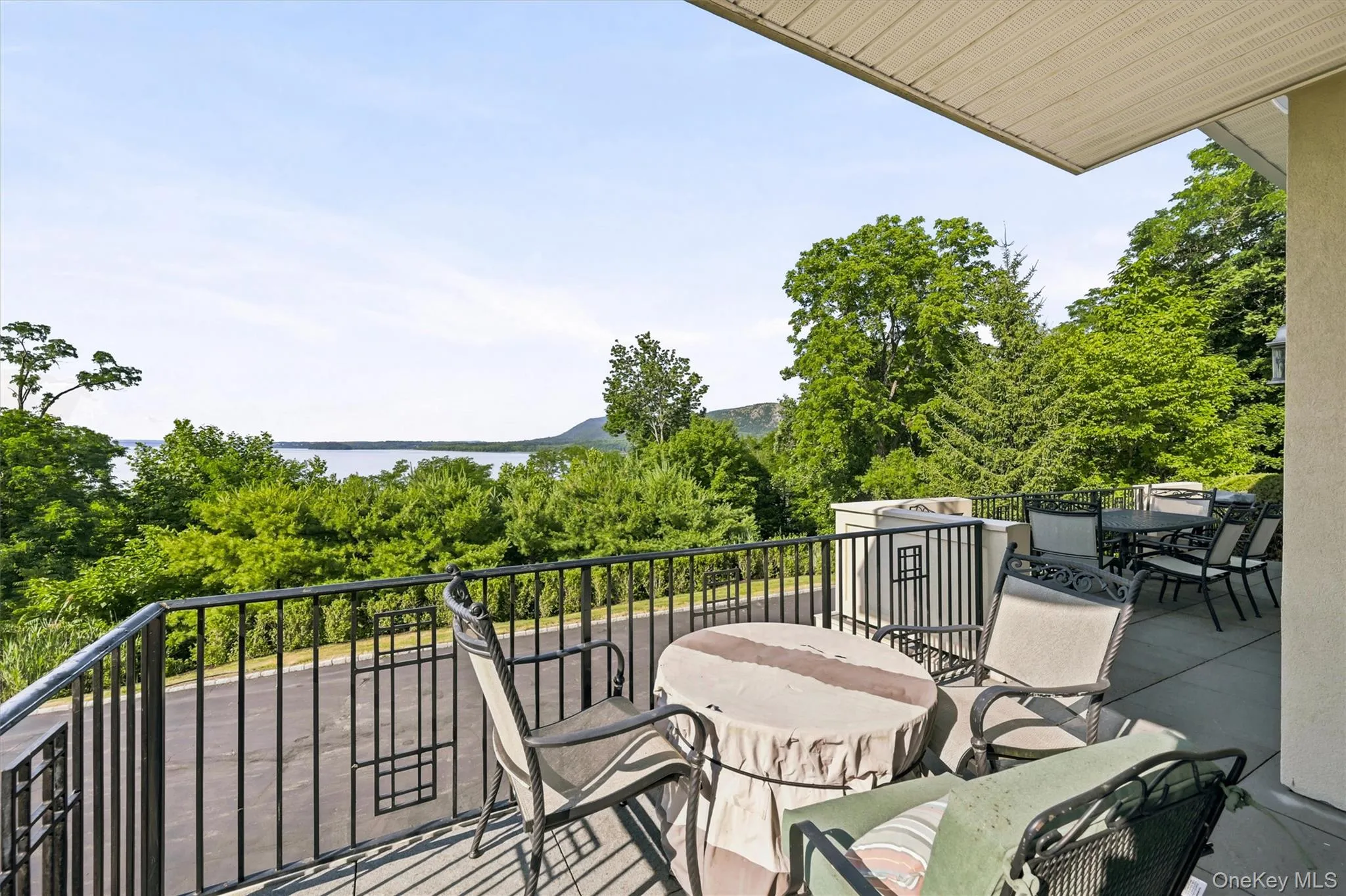 2 Half Moon Ridge, Cornwall, NY, 5 Bedrooms Bedrooms, 13 Rooms Rooms,4 BathroomsBathrooms,Residential,For Rent,Half Moon,0,1021232 2 Half Moon Ridge, Cornwall, NY, 5 Bedrooms Bedrooms, 13 Rooms Rooms,4 BathroomsBathrooms,Residential,For Rent,Half Moon,0,1021232