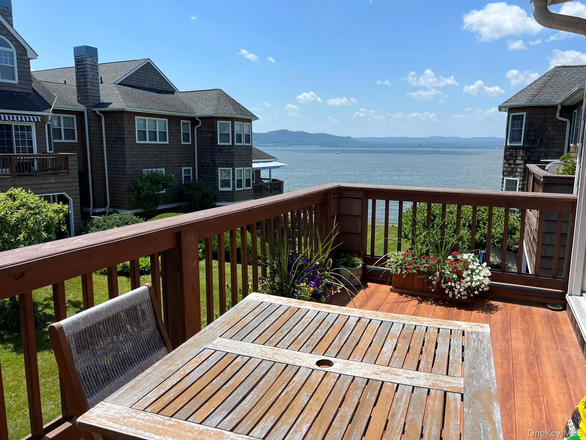 517 Half Moon Bay Drive, Cortlandt, NY, 2 Bedrooms Bedrooms, 4 Rooms Rooms,2 BathroomsBathrooms,Residential Lease,For Rent,Half Moon Bay,0,1021234 517 Half Moon Bay Drive, Cortlandt, NY, 2 Bedrooms Bedrooms, 4 Rooms Rooms,2 BathroomsBathrooms,Residential Lease,For Rent,Half Moon Bay,0,1021234