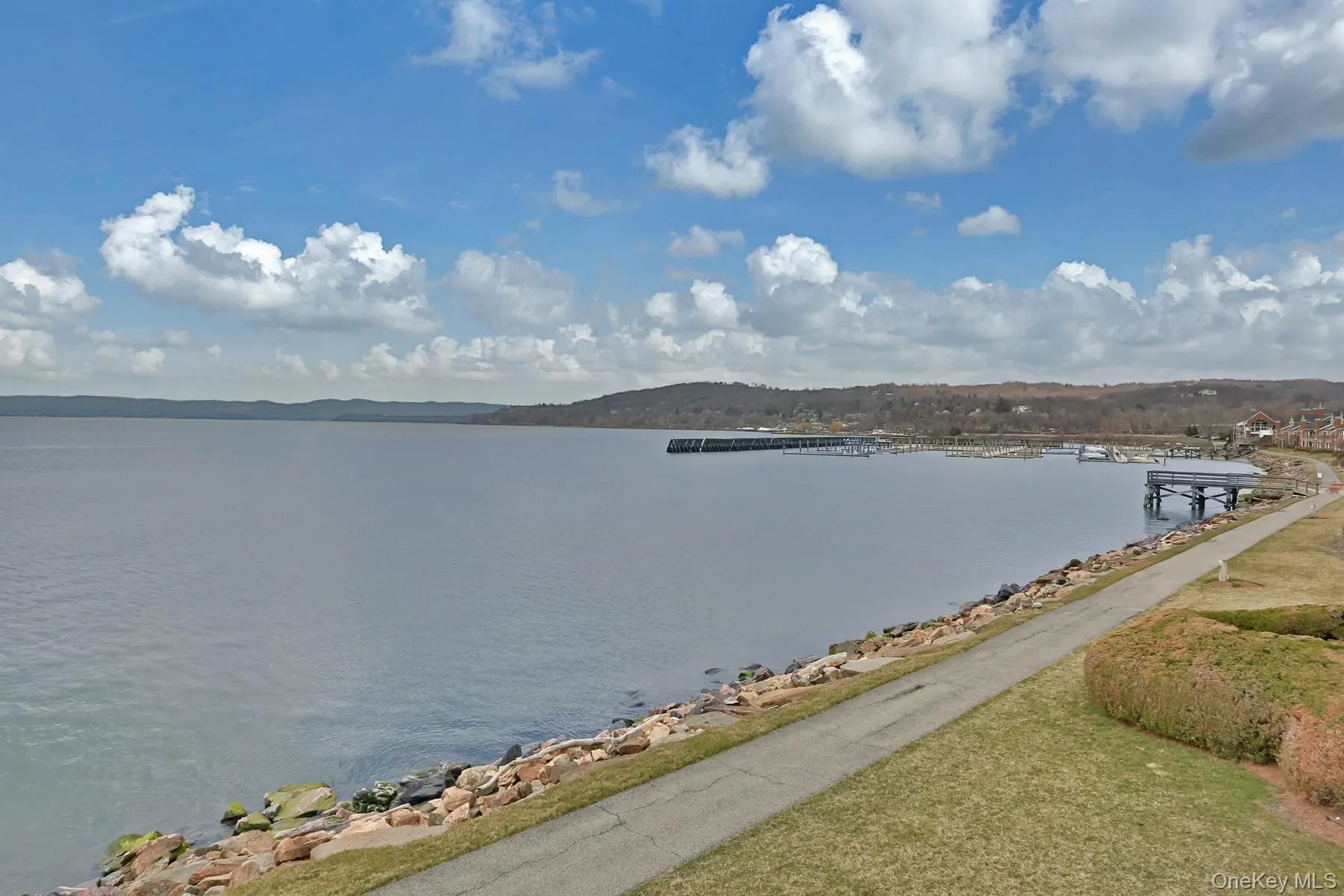 517 Half Moon Bay Drive, Cortlandt, NY, 2 Bedrooms Bedrooms, 4 Rooms Rooms,2 BathroomsBathrooms,Residential Lease,For Rent,Half Moon Bay,0,1021234 517 Half Moon Bay Drive, Cortlandt, NY, 2 Bedrooms Bedrooms, 4 Rooms Rooms,2 BathroomsBathrooms,Residential Lease,For Rent,Half Moon Bay,0,1021234