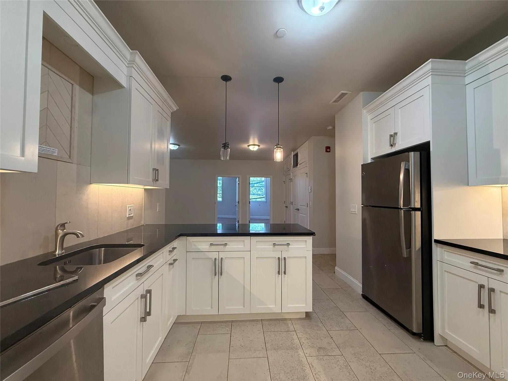 125 Main Street, Ossining, NY, 2 Bedrooms Bedrooms, 3 Rooms Rooms,1 BathroomBathrooms,Residential Lease,For Rent,Main,0,1021235 125 Main Street, Ossining, NY, 2 Bedrooms Bedrooms, 3 Rooms Rooms,1 BathroomBathrooms,Residential Lease,For Rent,Main,0,1021235